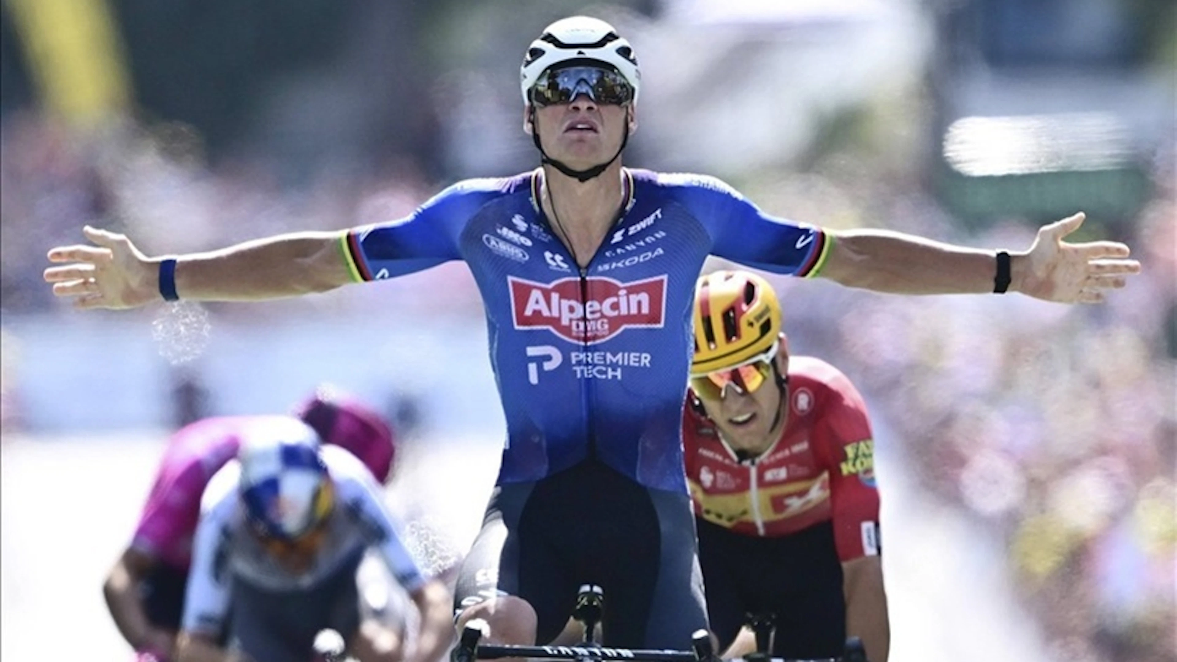 Van der Poel vince la nona tappa del Tour de France
