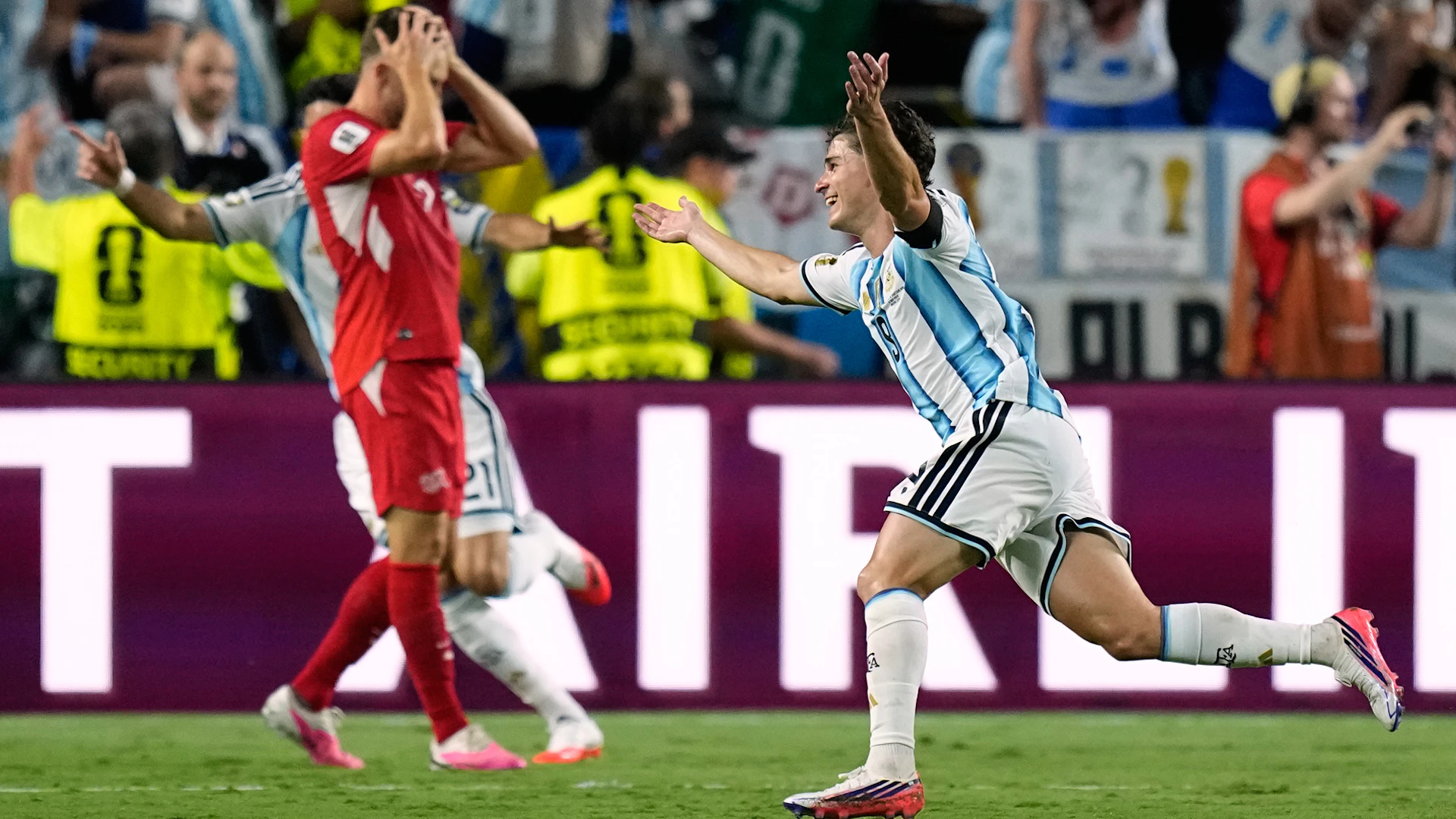 Zehn Schweizer müssen sich Argentinien in der Verlängerung geschlagen geben