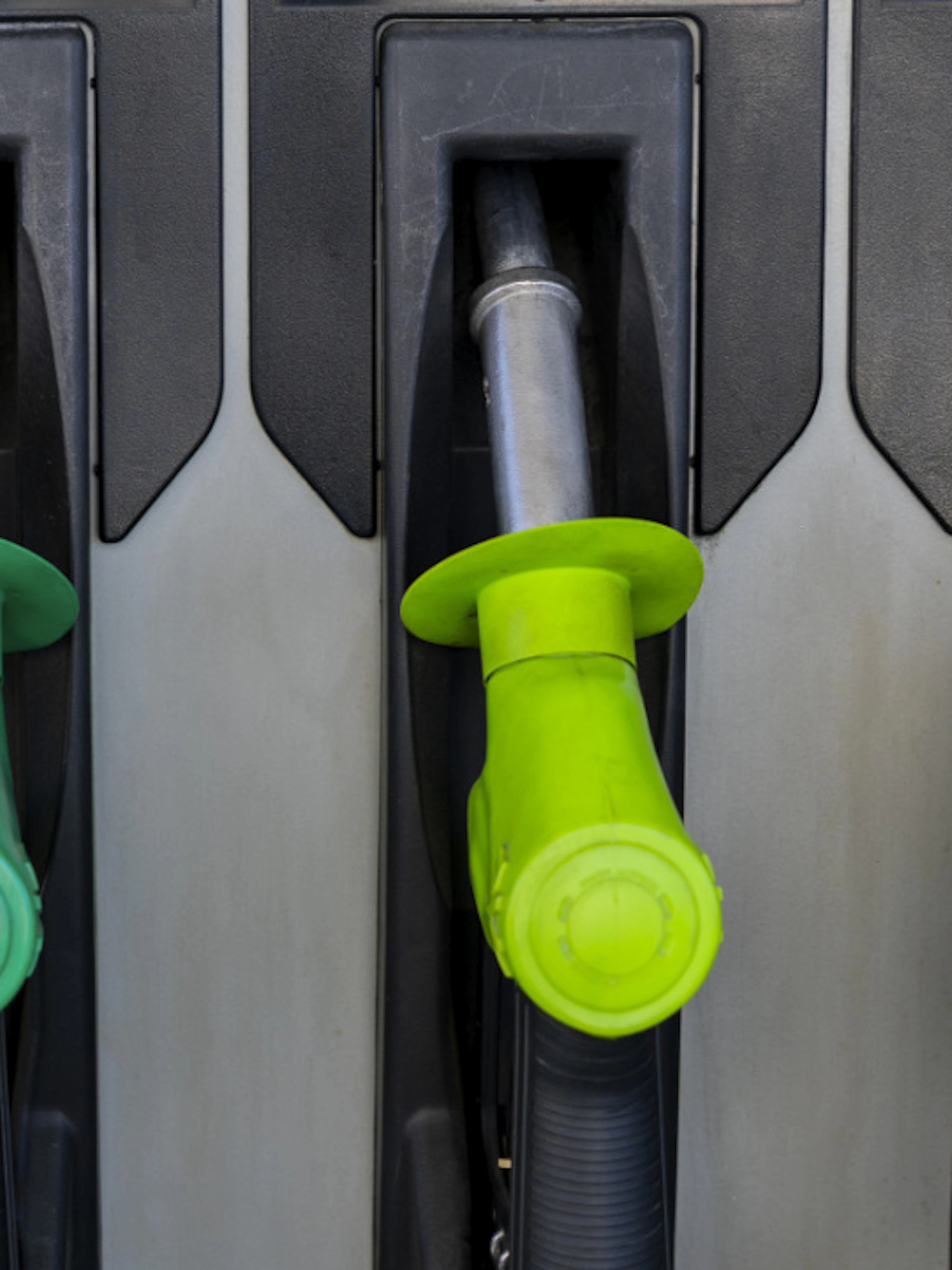 Benzin wird pünktlich zu den Sommerferien wieder teurer