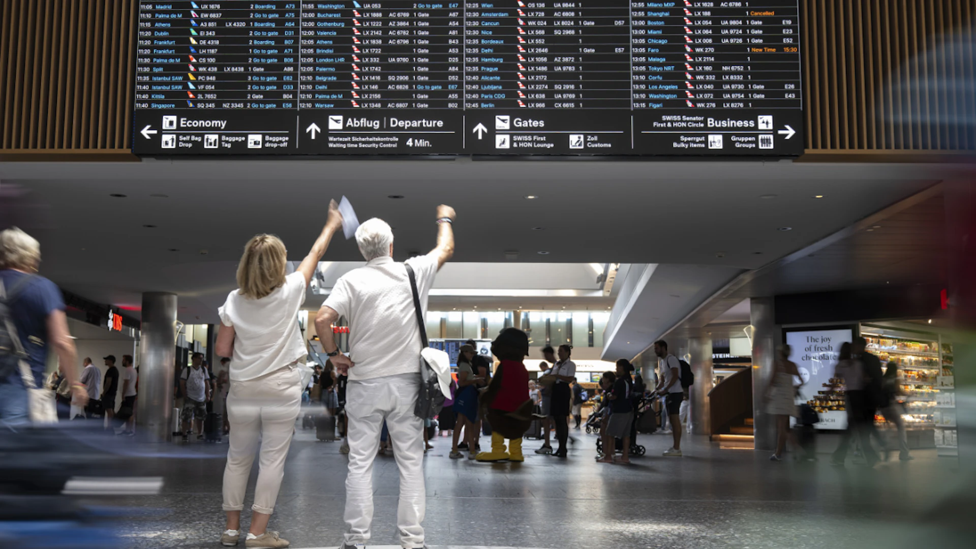 Im Juni reisten 2,9 Millionen Passagiere über den Flughafen Zürich. (Archivbild)