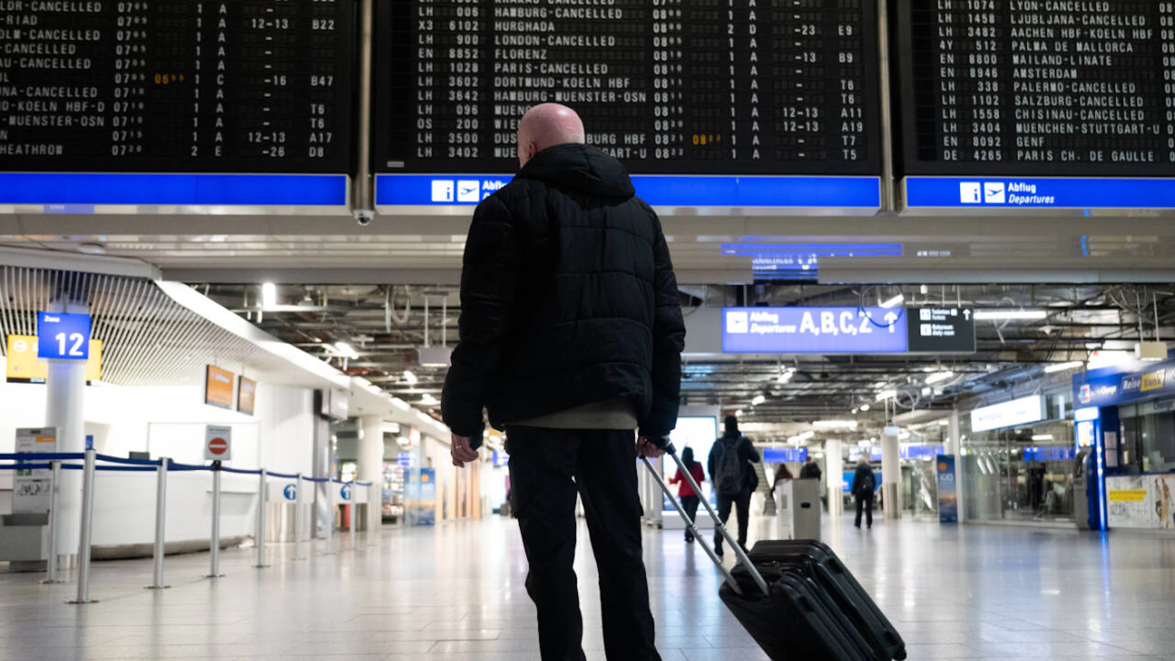 Ok definitivo del Consiglio UE alle nuove norme sui diritti dei passeggeri aerei
