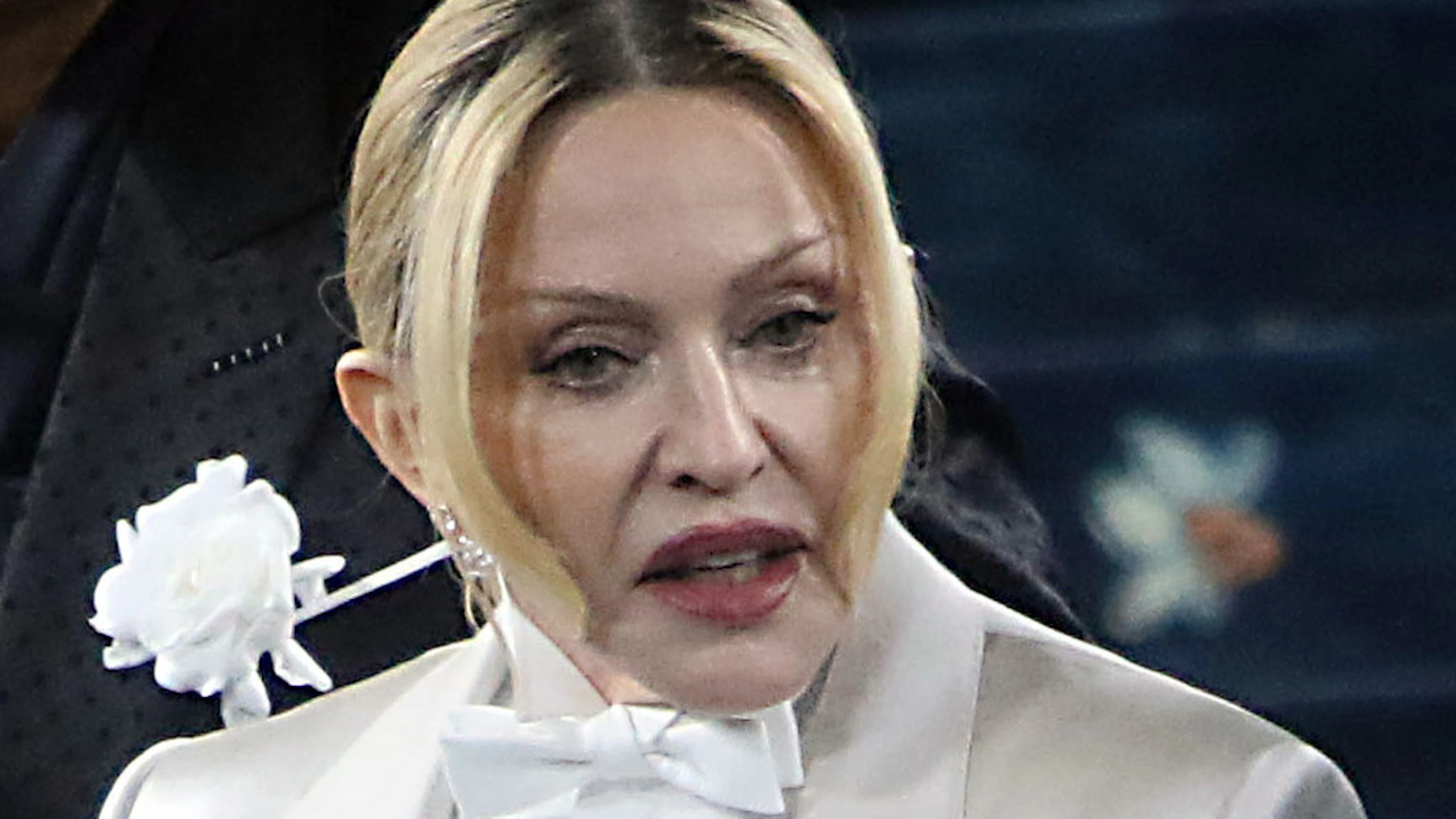 Madonna renoue avec la première place dans les charts