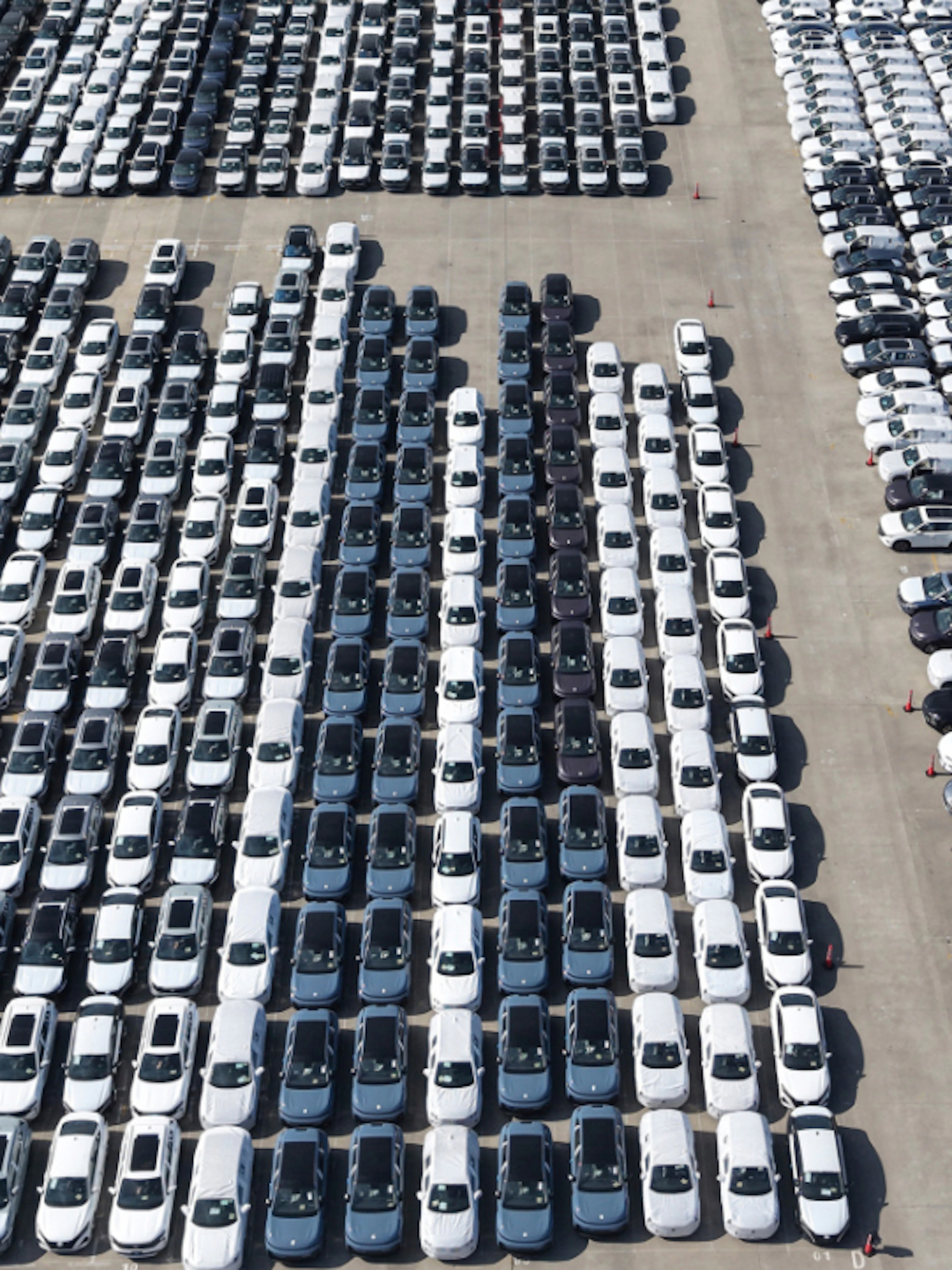 Chine: les exportations gonflent de 27% en juin, plus qu'attendu