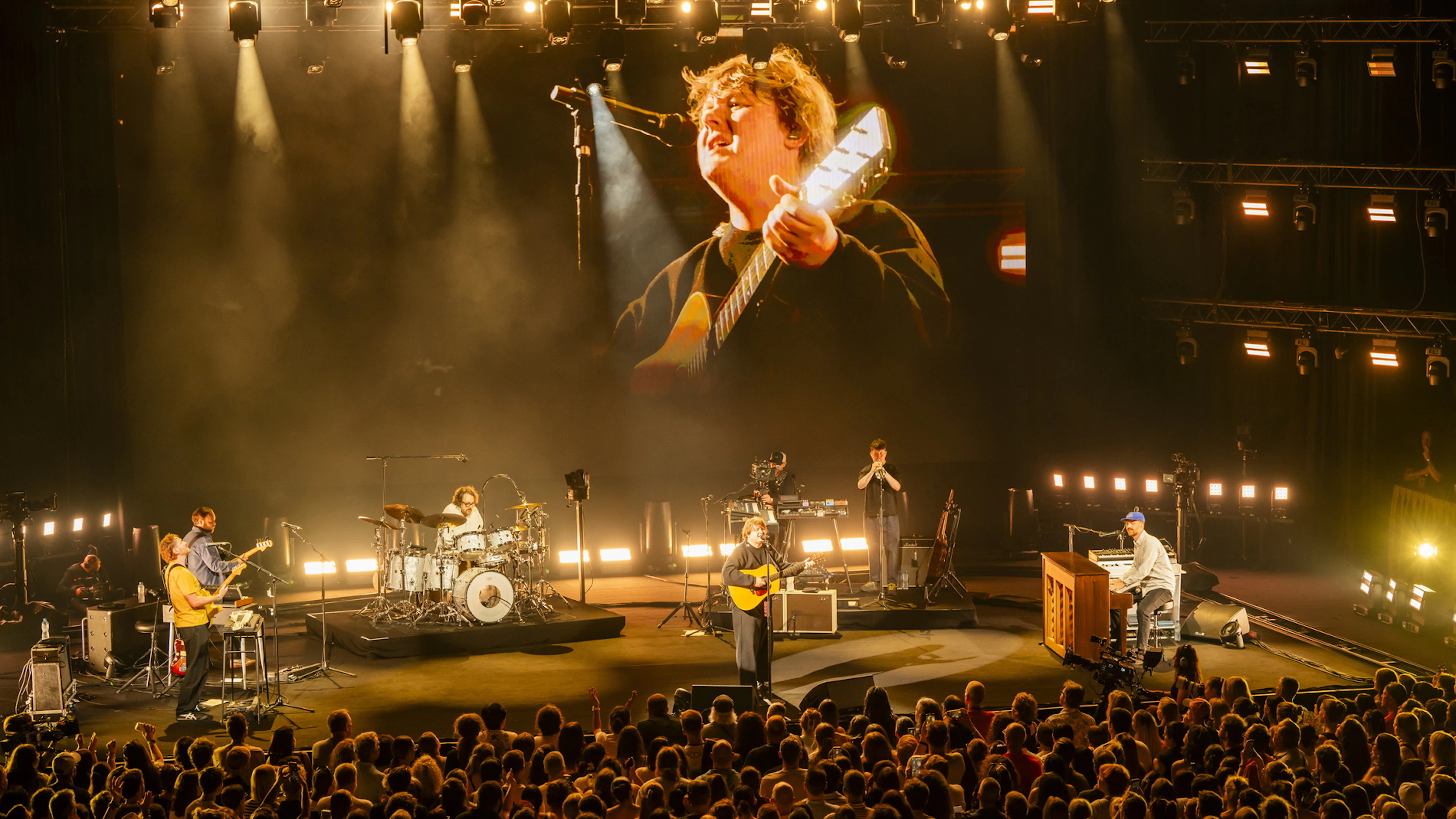 Lewis Capaldi: «Ça signifie énormément pour moi d'être ici devant vous»
