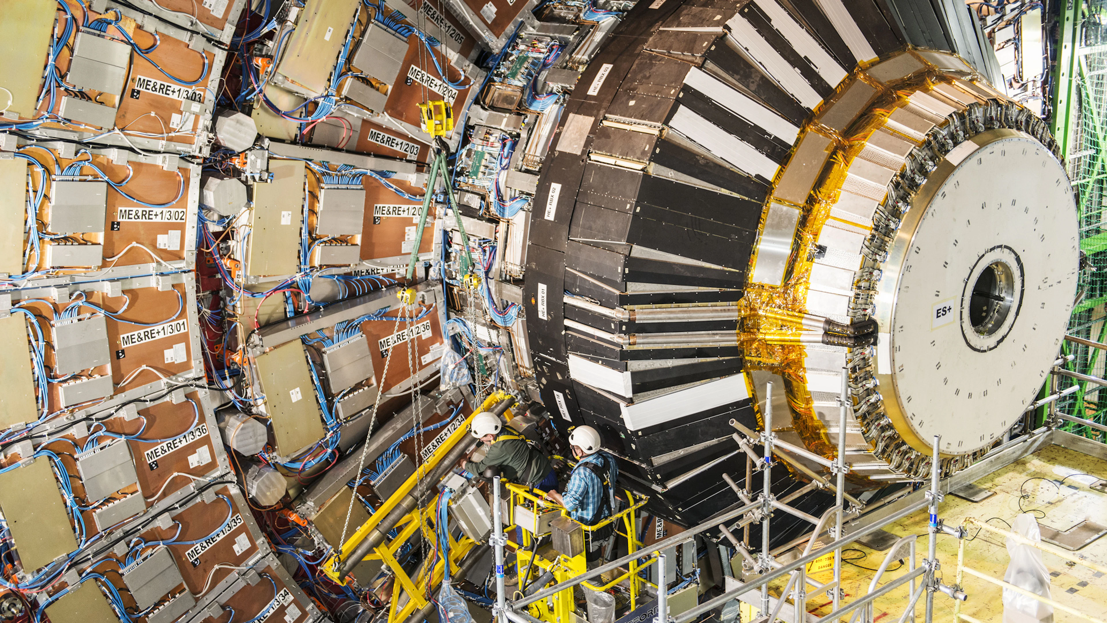 Der Teilchenbeschleuniger am Cern steht still – jetzt boomen absurde Verschwörungstheorien