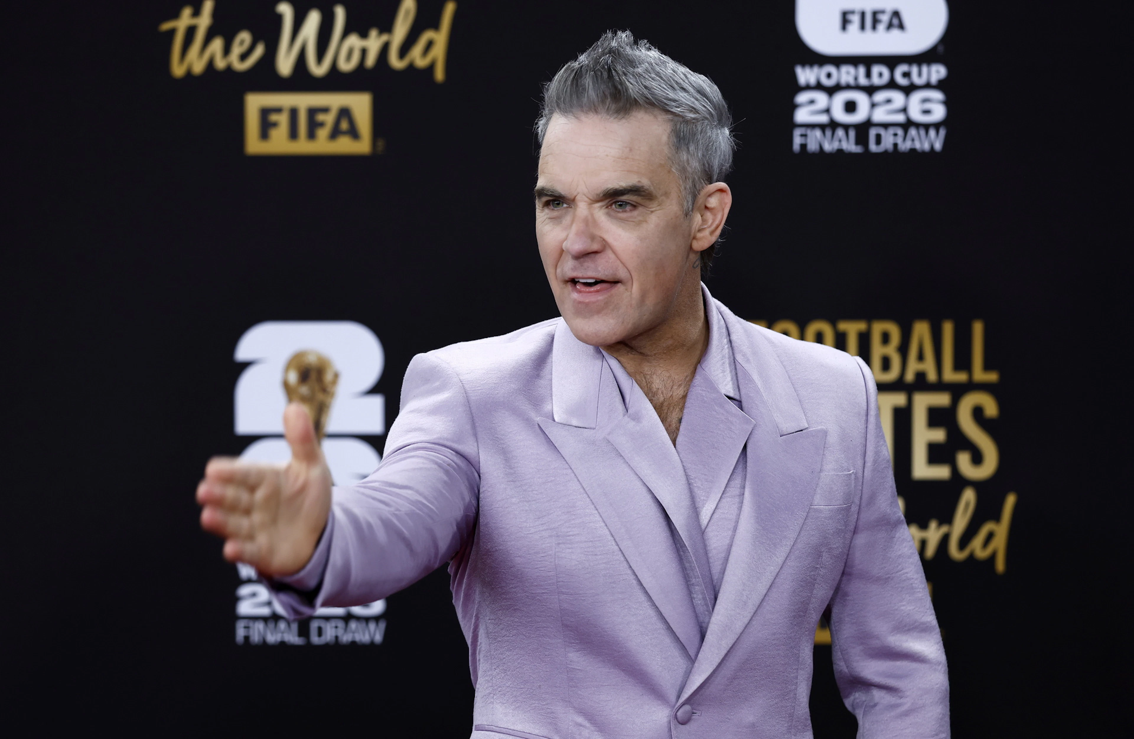 Robbie Williams, Sänger