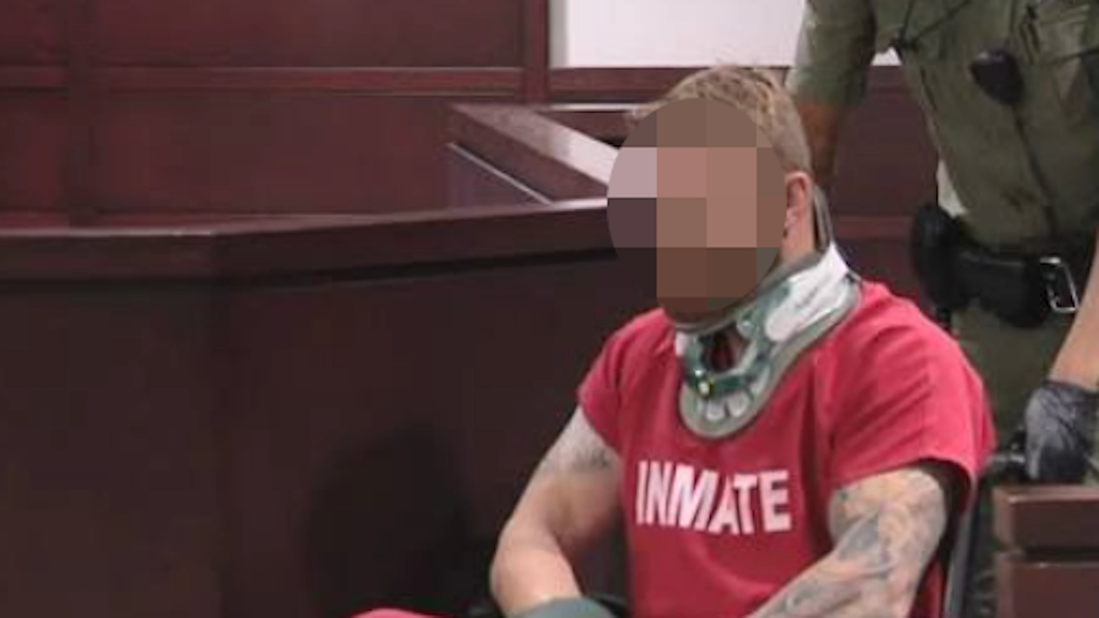In ritardo al lavoro, il poliziotto sfreccia a 167 km/h: muore una bambina di 6 anni