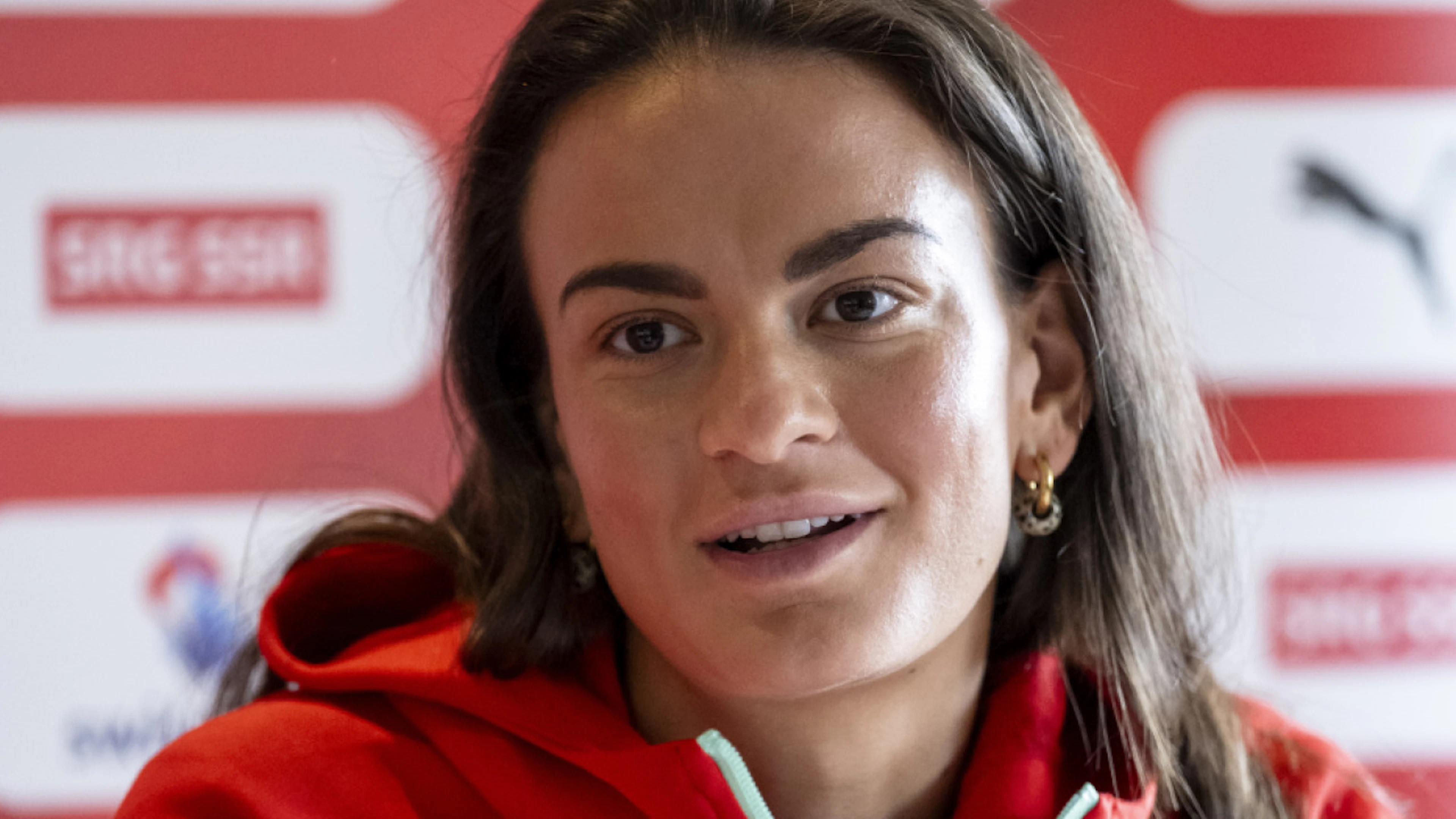 Die Schweizer Nationalspielerin Riola Xhemaili wechselt in die Serie A