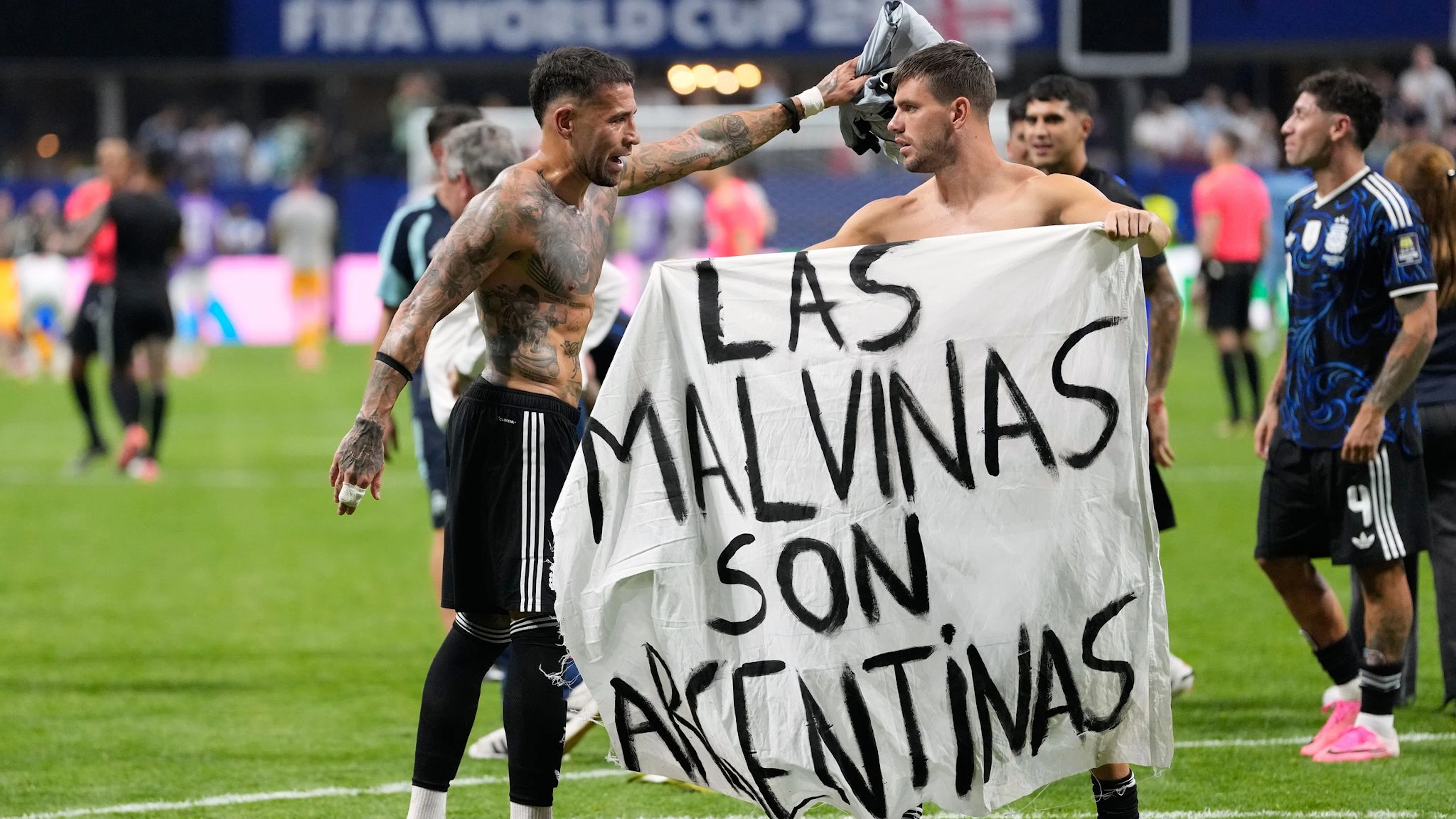 Argentinien feiert mit Plakat zu Krieg um Falklandinseln