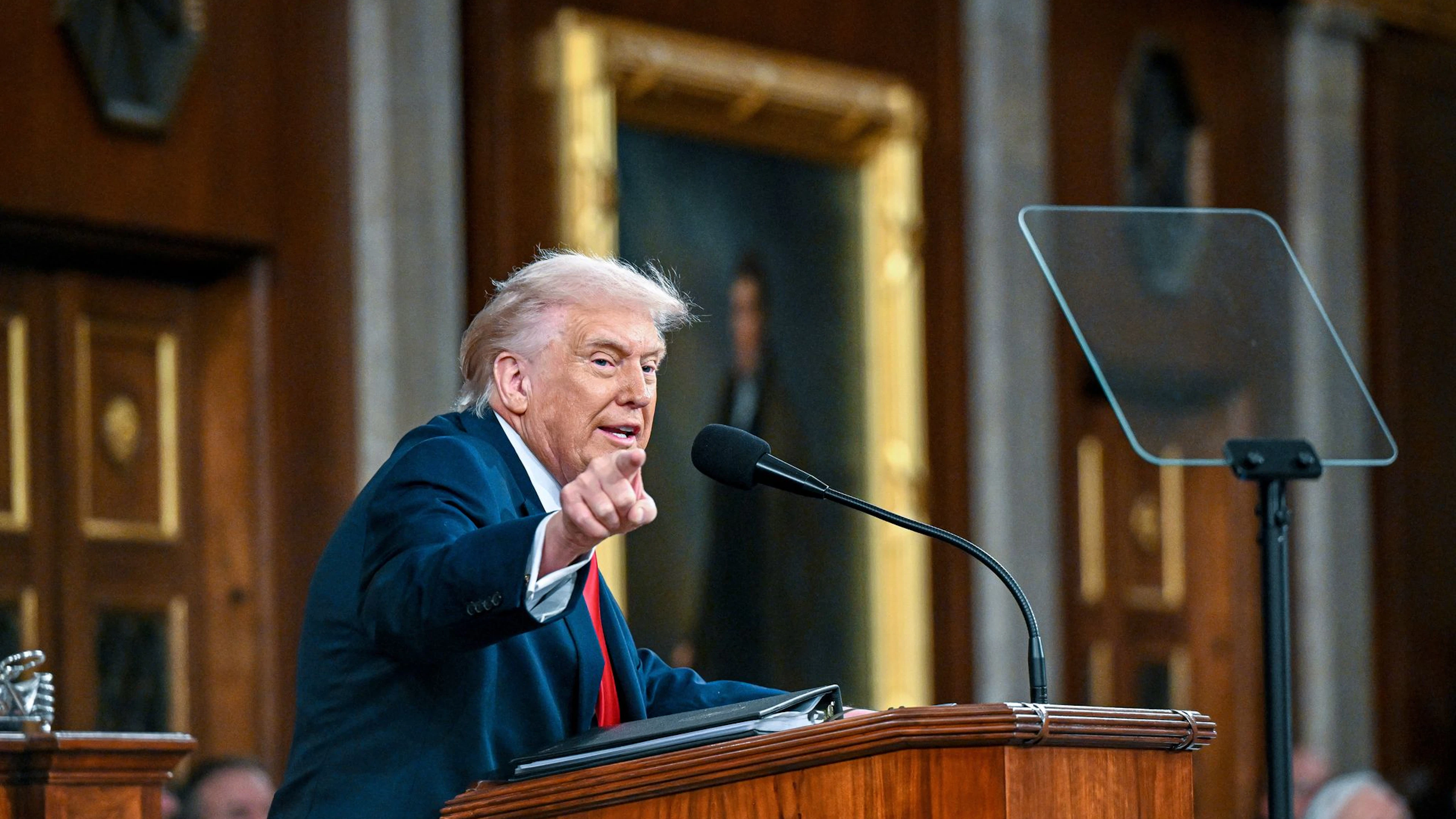 Un agent chargé du prompteur de Trump a parié sur ses discours