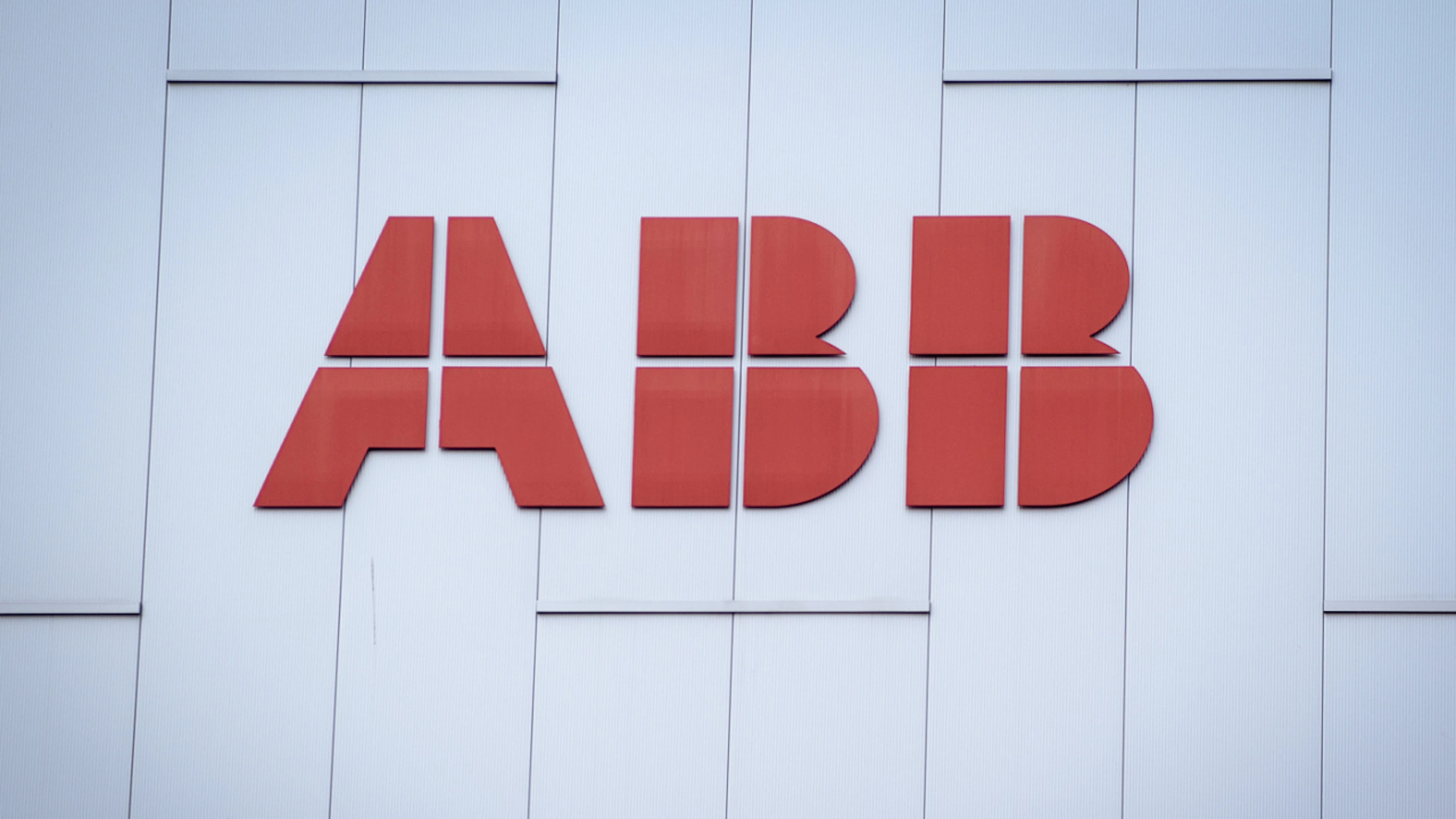ABB offre 5,5 miliardi dollari per rilevare una società inglese