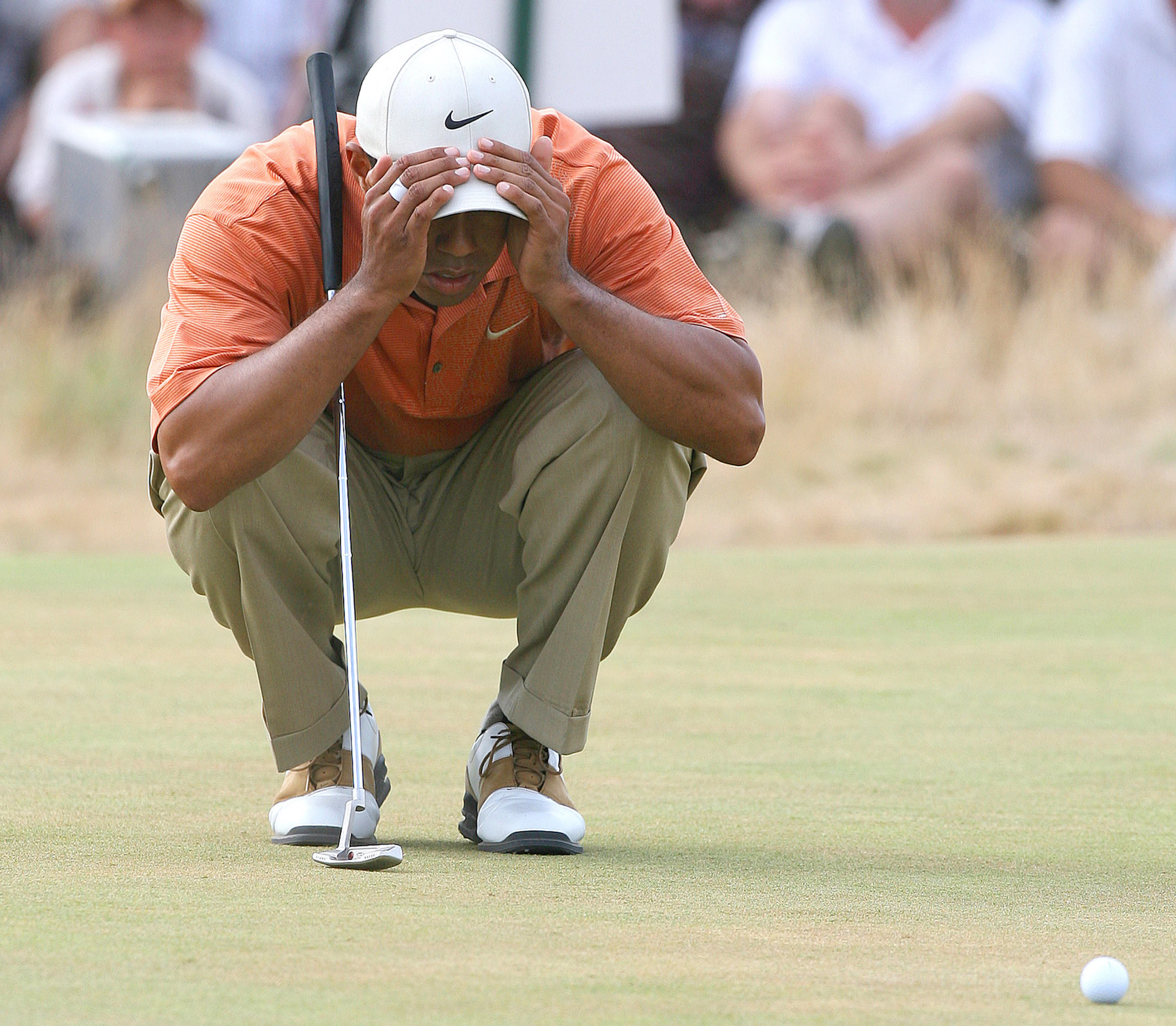In 2006, the course at the Open Championship was just as dry as it was in 2026. Tiger Woods adapted successfully.