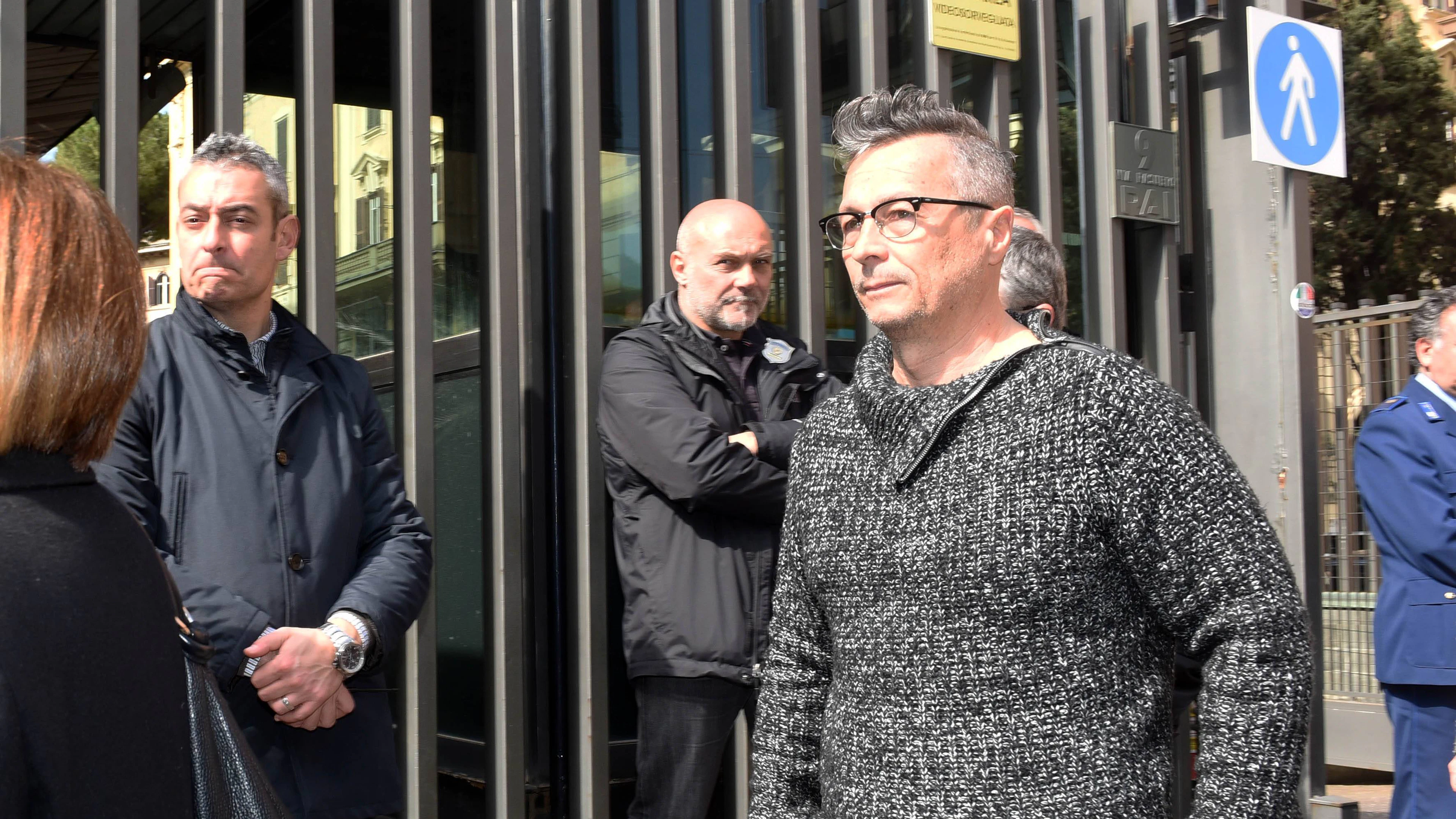 Paolo Belli indagato per omicidio stradale per la morte di Alessandro Magnani