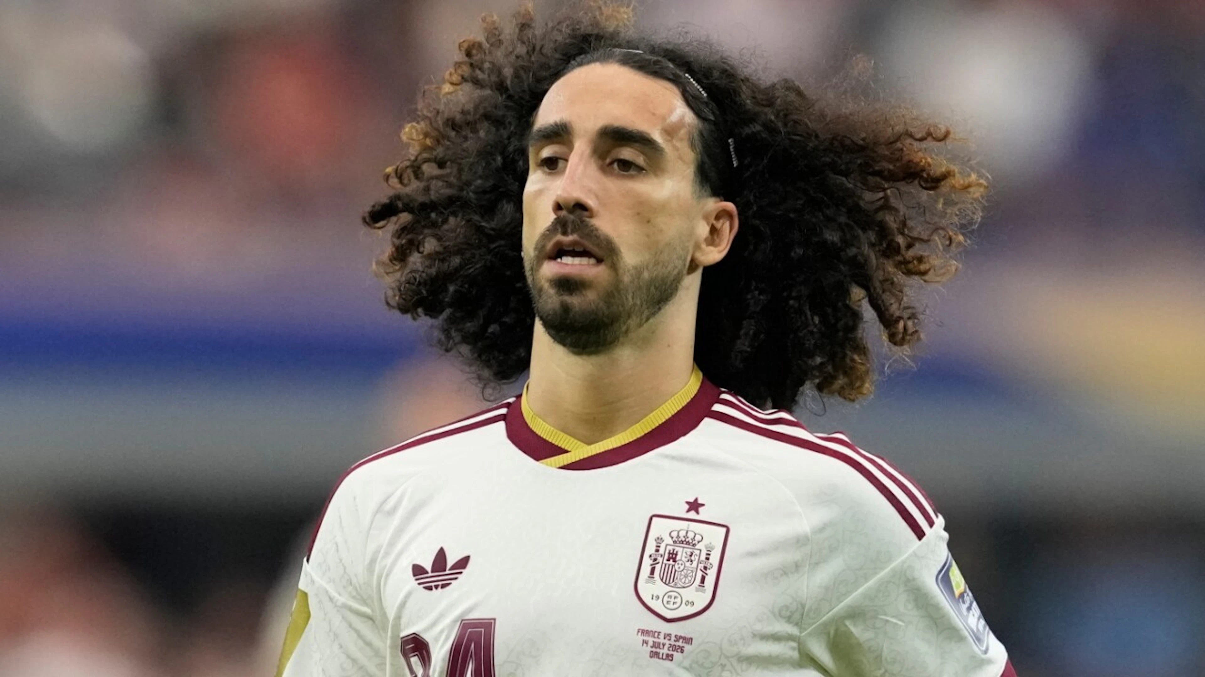 Back and forth—even for longer than 90 minutes if necessary: Marc Cucurella is a passionate tackler, a strong crosser, and a true source of energy