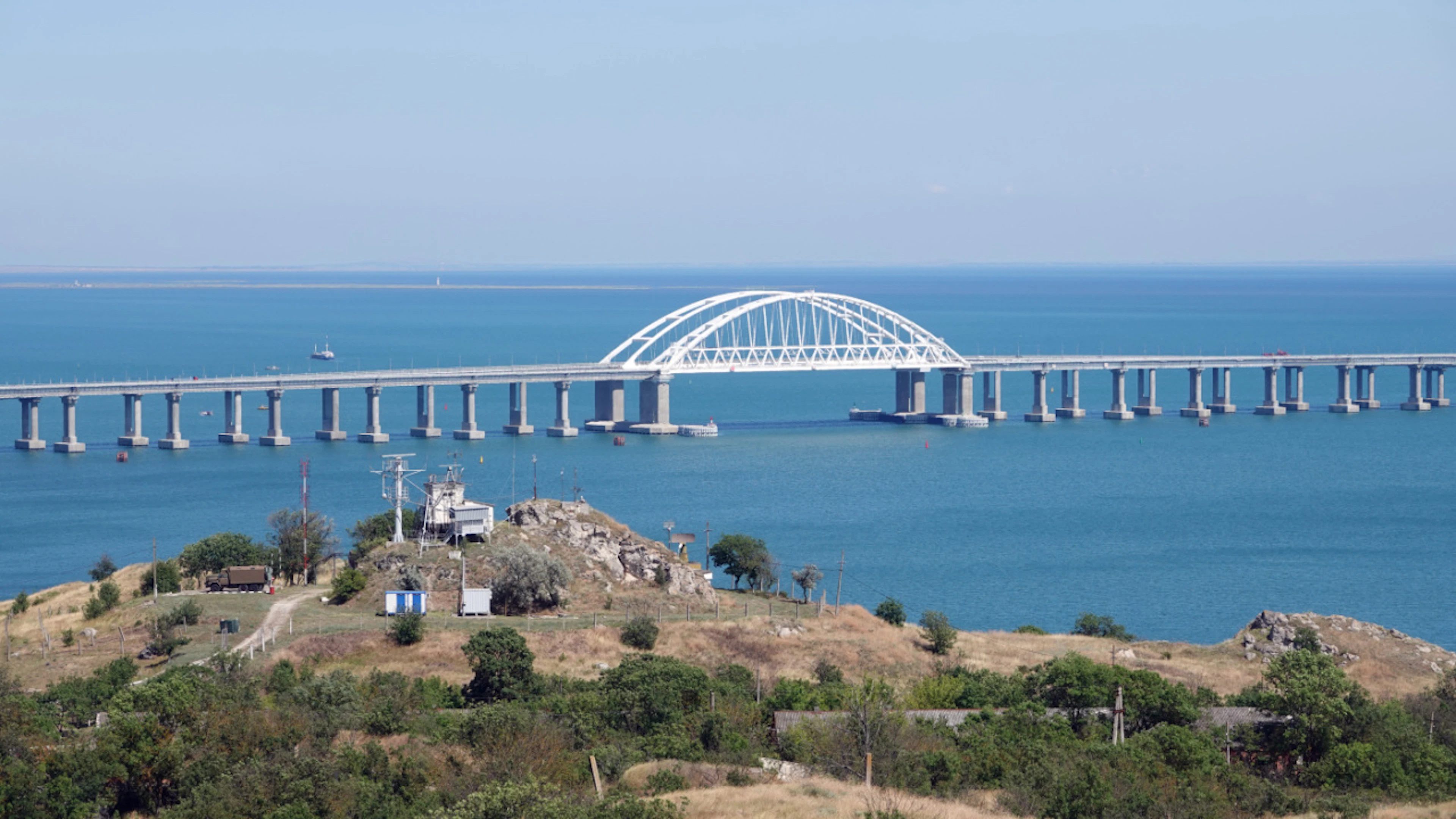 ARCHIVE – The Crimean Bridge between Kerch and the Russian mainland. Photo: Ulf Mauder/dpa/stock photo