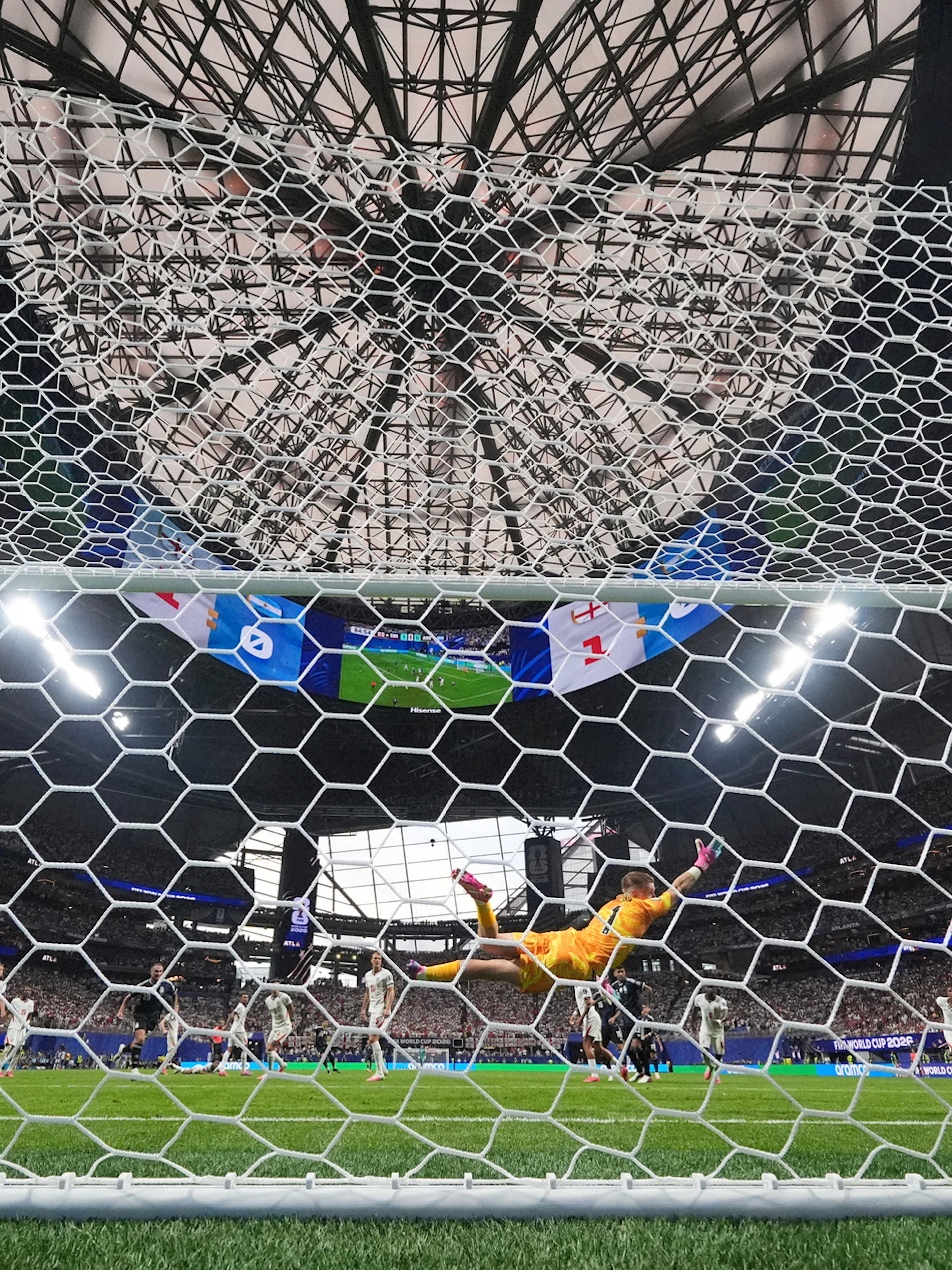 Il Mondiale 2026 ha generato ricavi enormi per la FIFA e non solo, ma c'è anche chi ne esce più povero