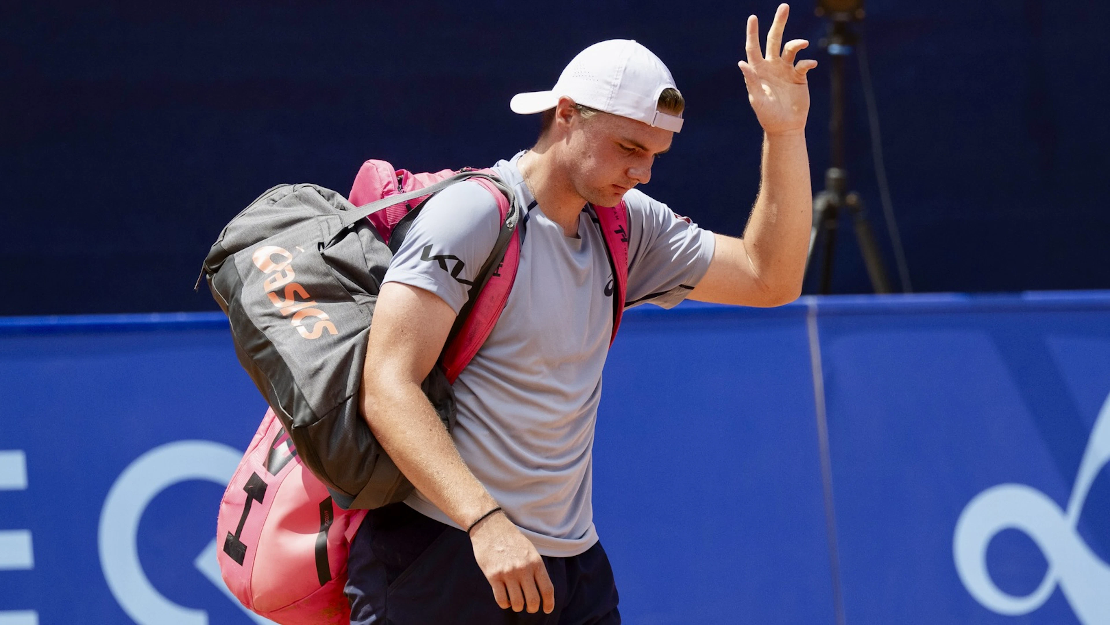 Dominic Stricker se saborde et voit son aventure prendre fin