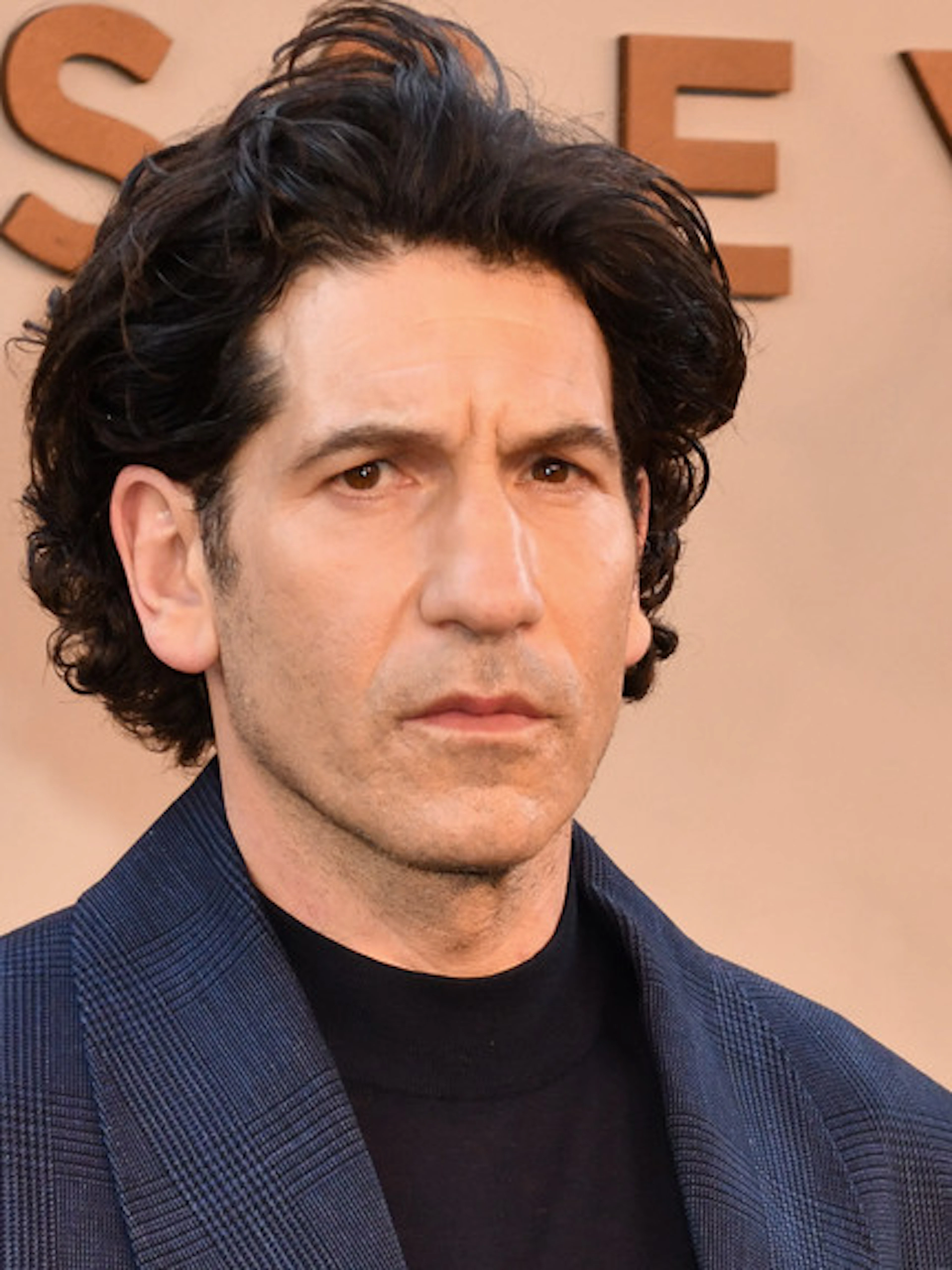 Jon Bernthal difende Lupita Nyong'o dopo le polemiche sul casting di «Odissea»