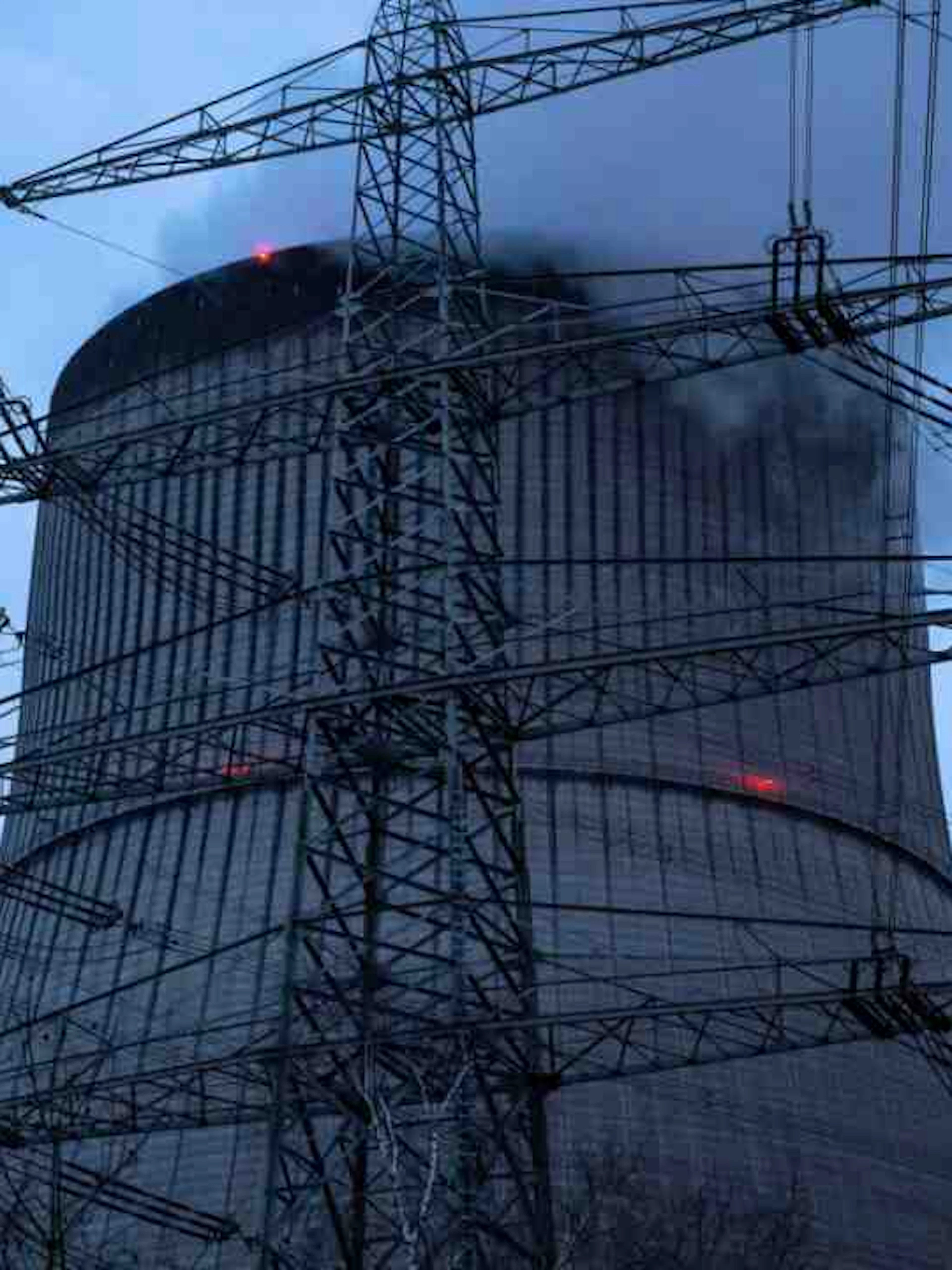 Stop al divieto di costruire centrali nucleari? Migliaia di posti di lavoro sarebbero a rischio