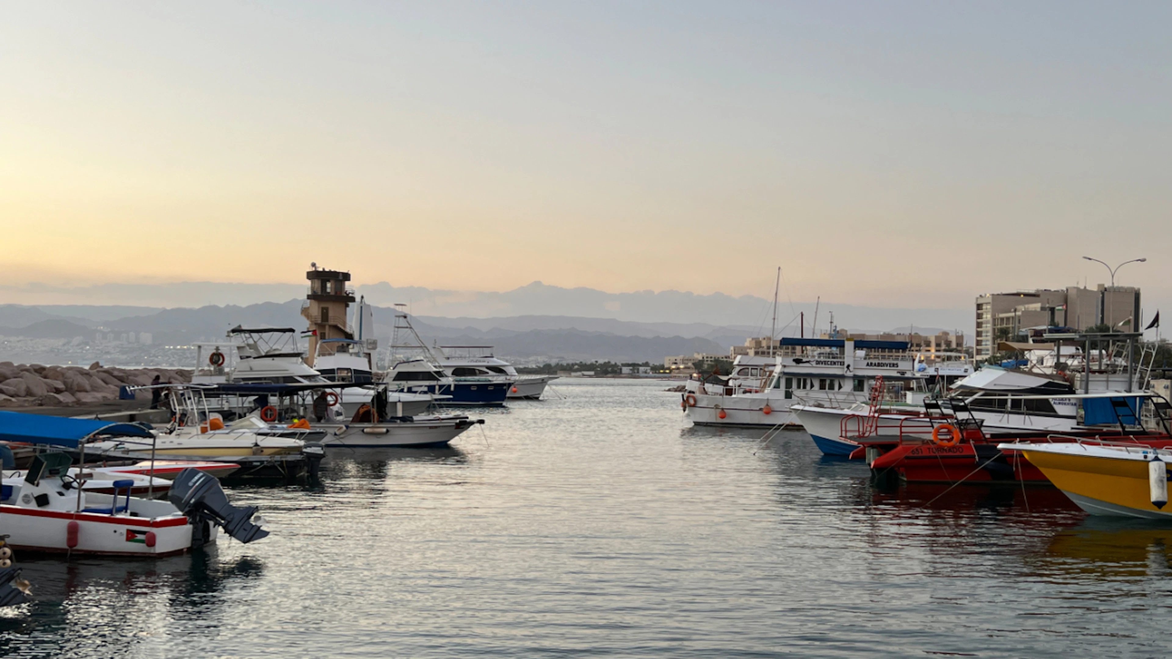 ARCHIVE – Boat tours depart from the port of Aqaba. Photo: Verena Wolff/dpa-tmn