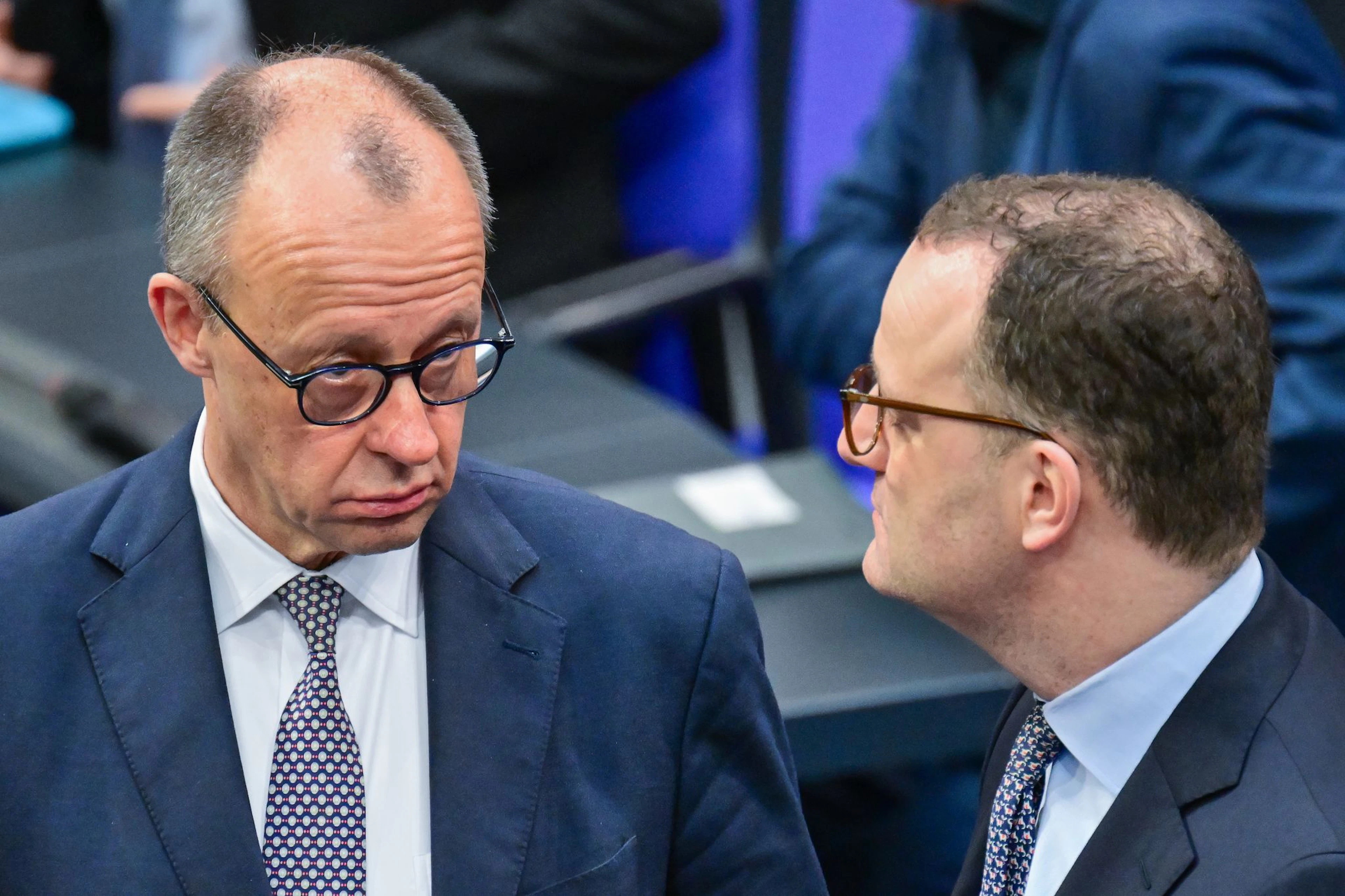 In seiner Funktion als CDU-Chef hatte Bundeskanzler Friedrich Merz Spahn zum Rückzug aufgefordert. (Archivbild)