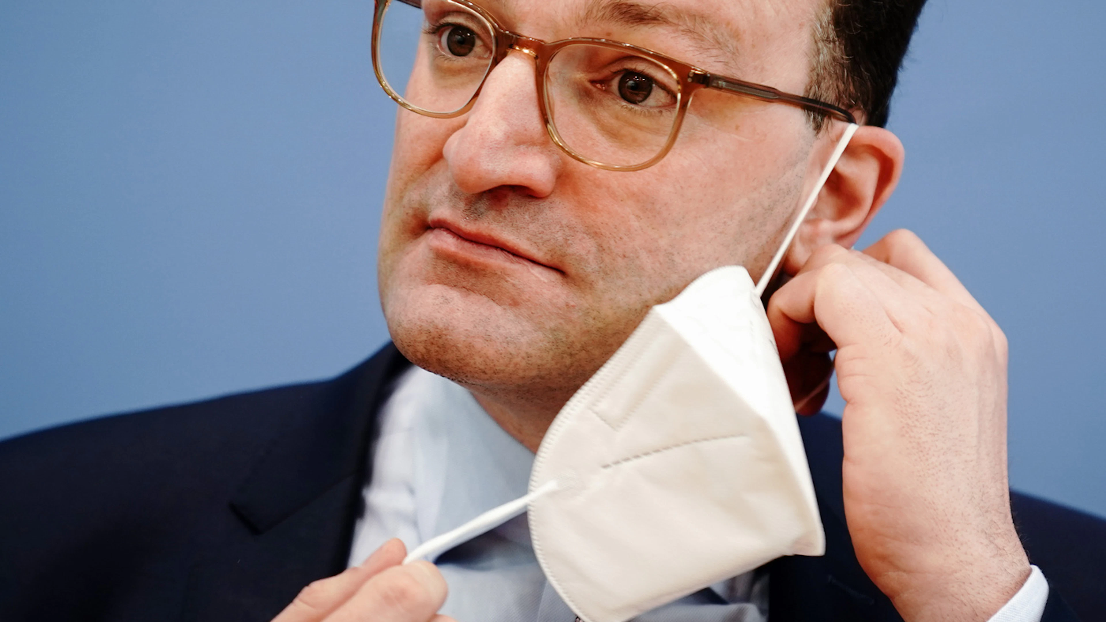 Enfant né sous GPA: démission du chef des députés conservateurs