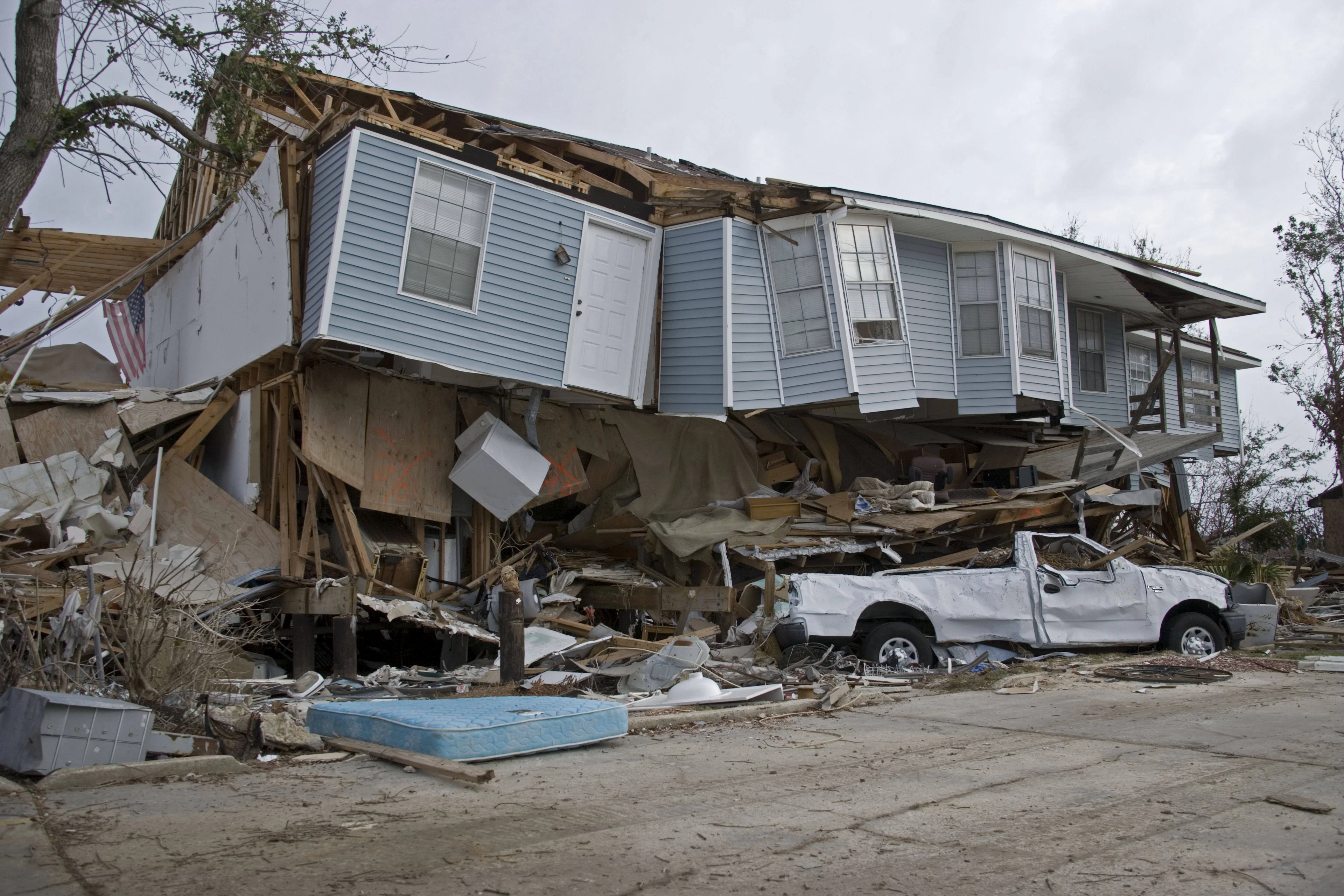 Hurrikan Katrina (2005) gilt als die kostspieligste Naturkatastrophe in der Geschichte der USA. Die Gesamtkosten des Sturms werden auf 200 Milliarden Dollar geschätzt.