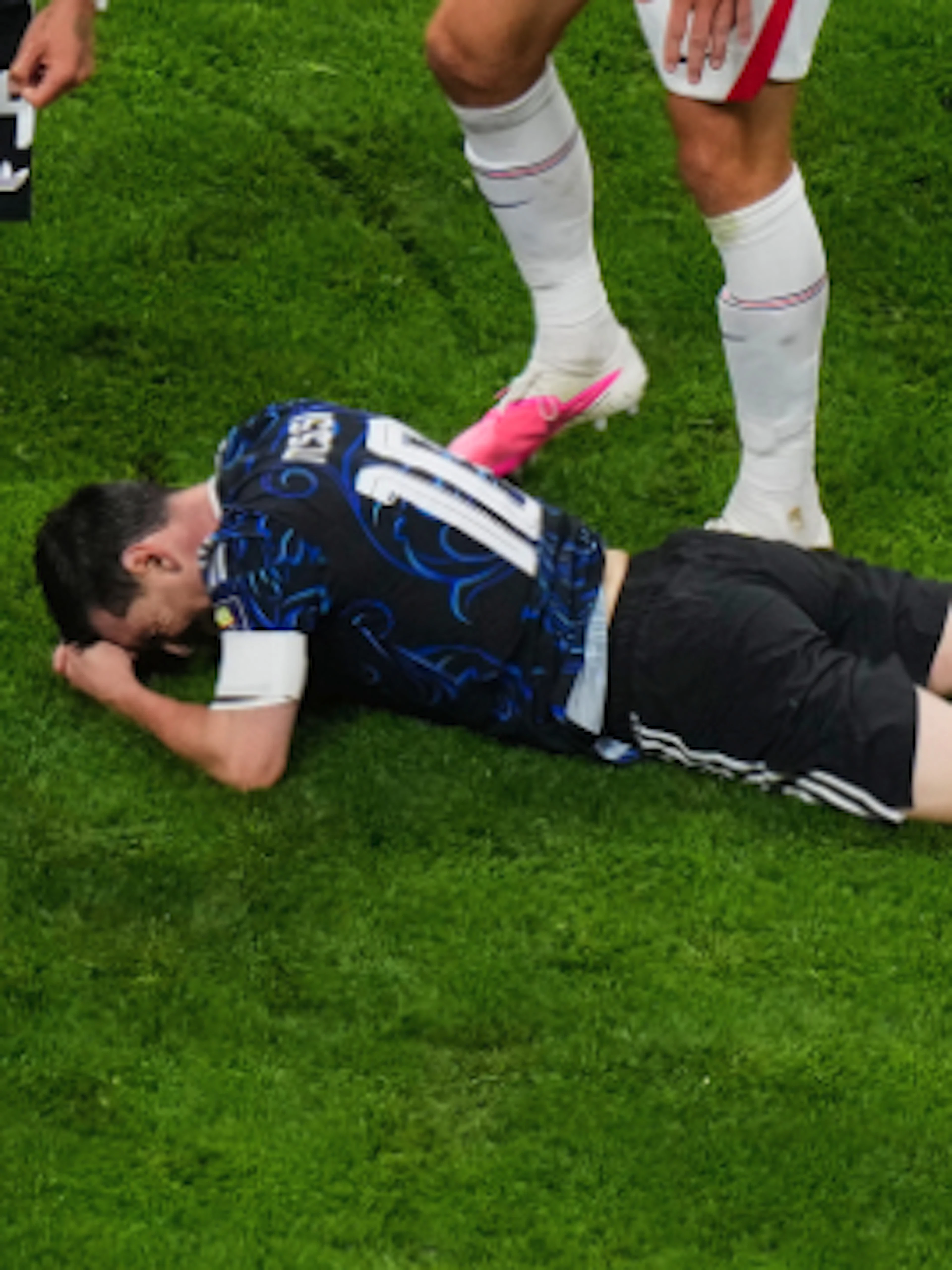 Carlos Varela: «Messi darf man nicht berühren, das regt mich auf»