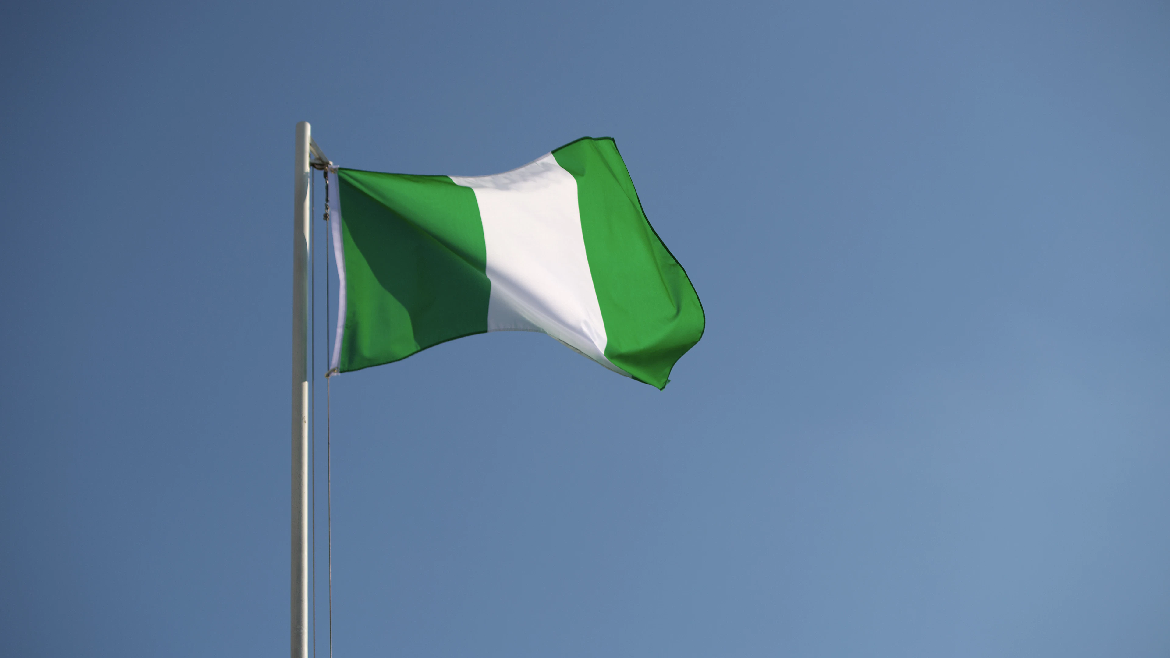 Nigeria : une quarantaine de personnes disparues dans le naufrage d'un bateau