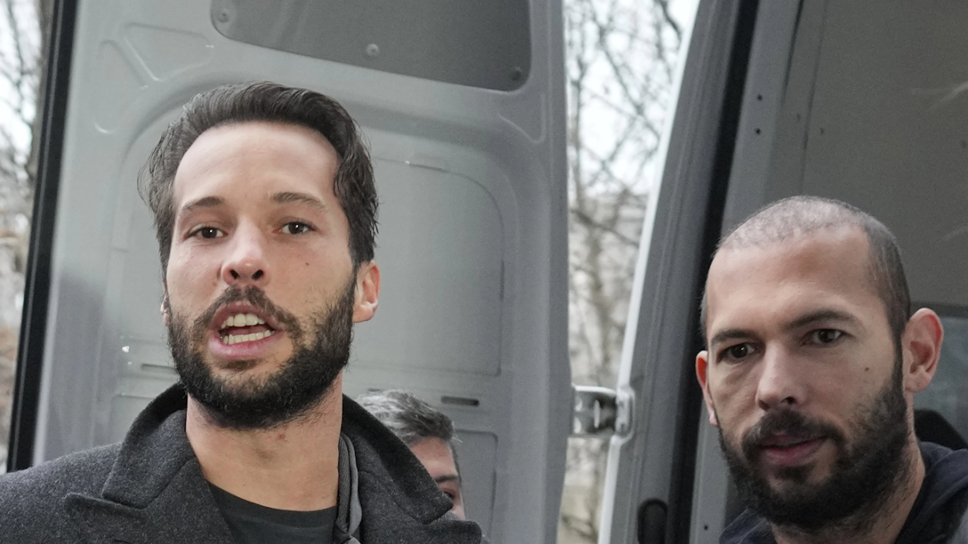 Anwalt: Tate-Brüder erscheinen noch heute vor Gericht