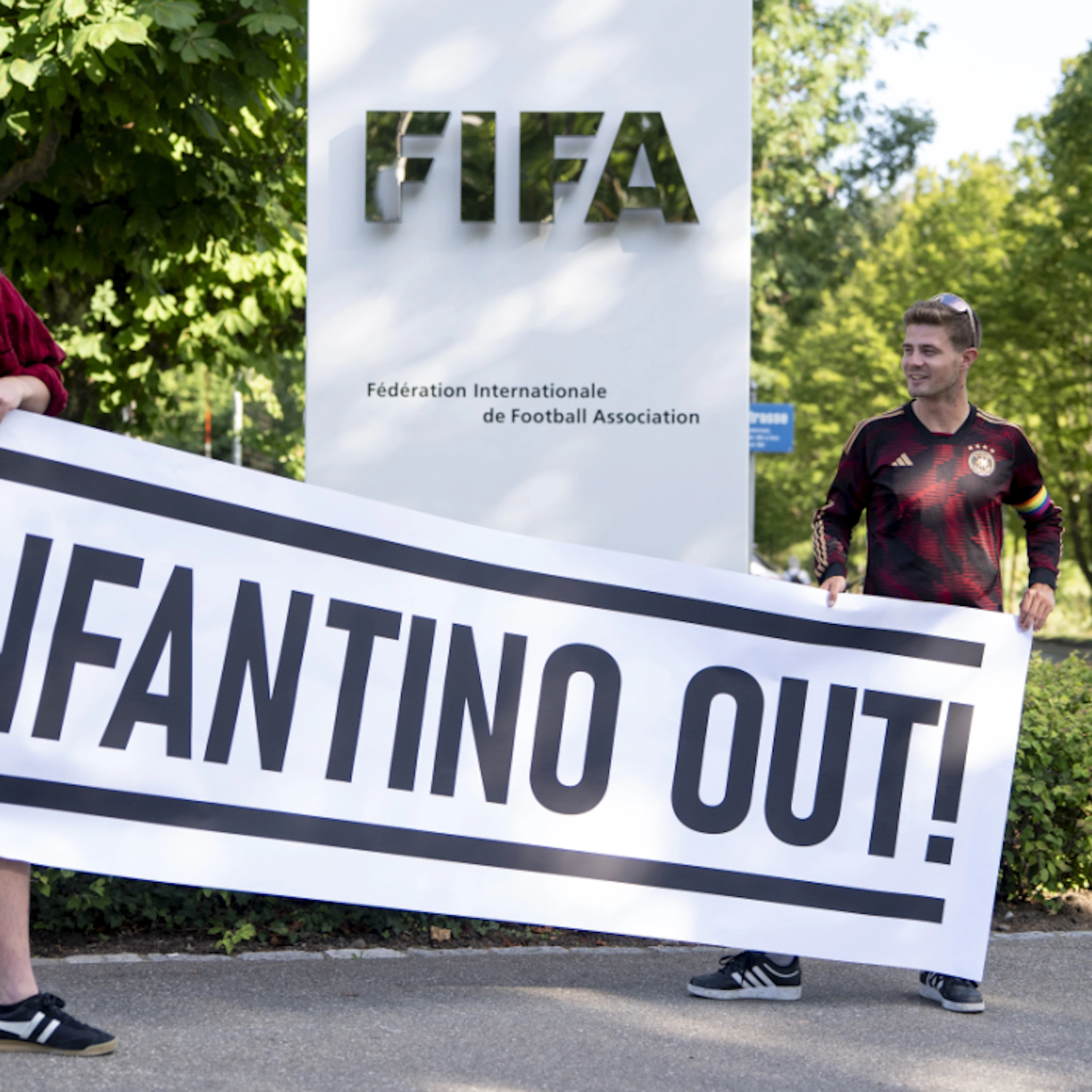 Colère devant le siège de la FIFA