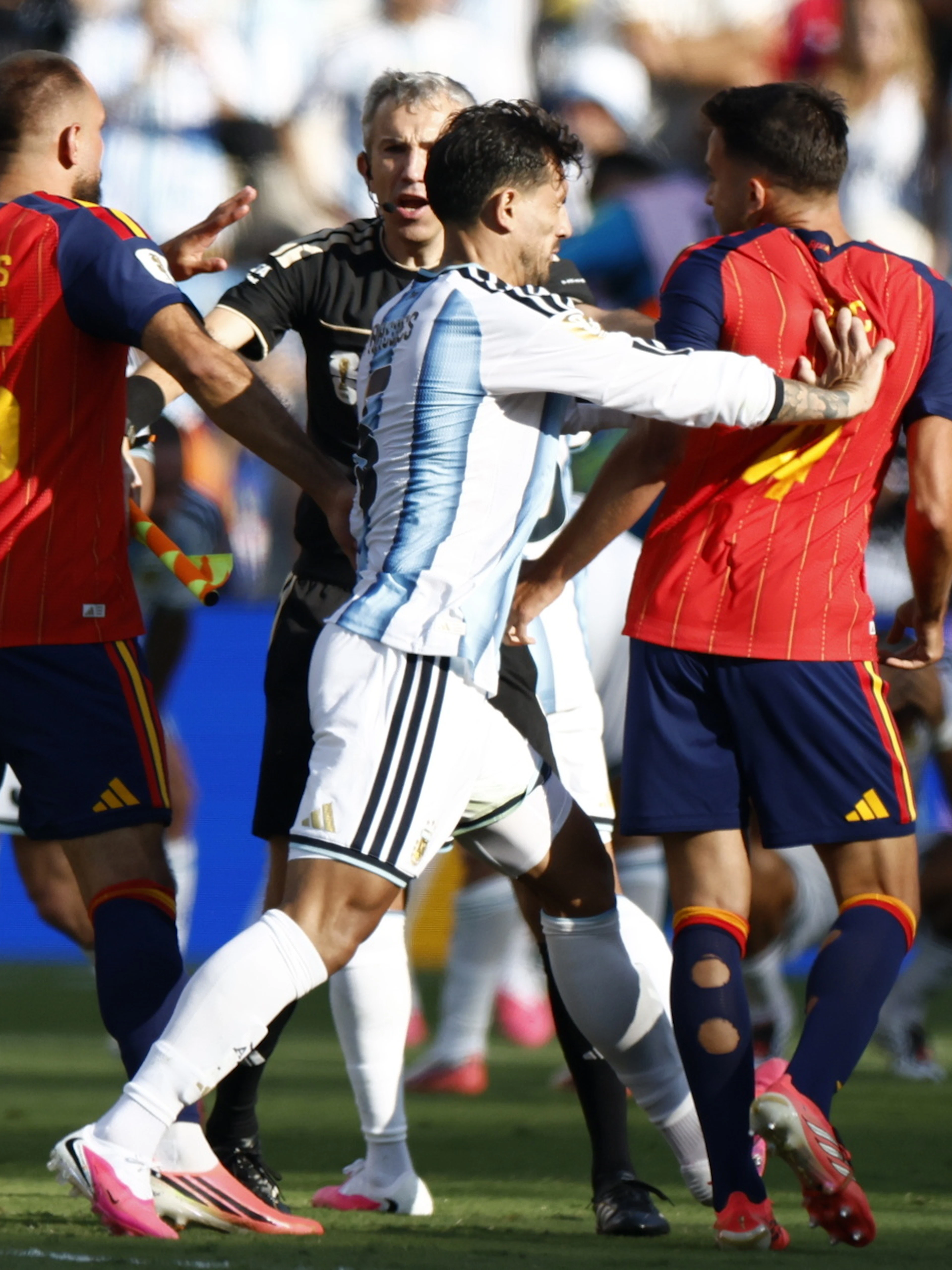 La FIFA ouvre une procédure disciplinaire contre l’Argentine après la finale