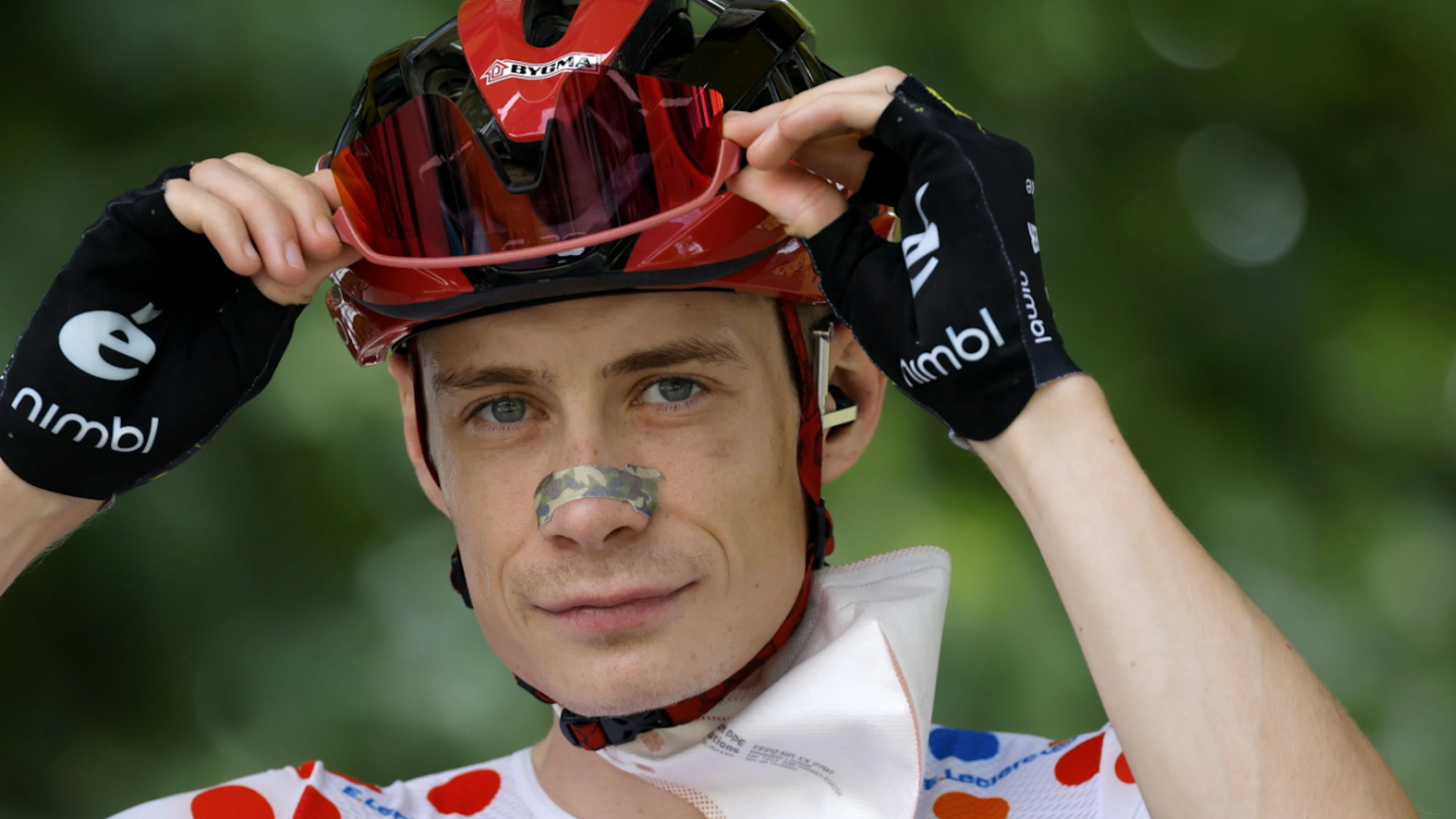 Jonas Vingegaard's disastrous crash on Sunday has sparked a debate