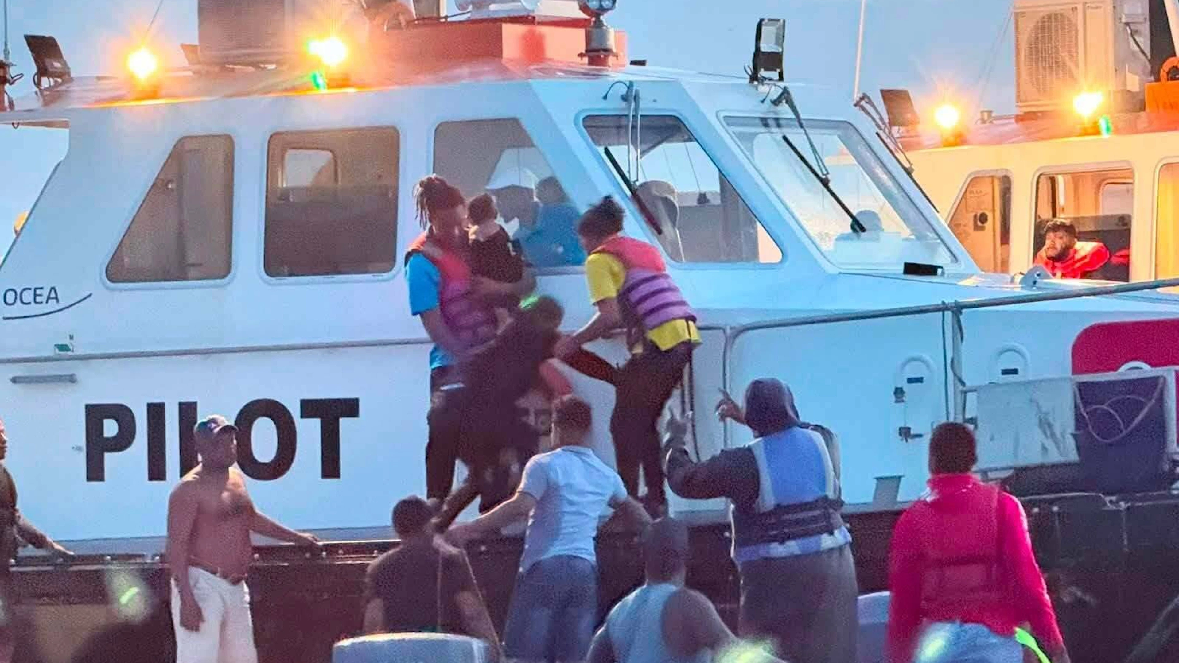 Terrible naufrage au Guyana: au moins 67 rescapés mais 66 disparus