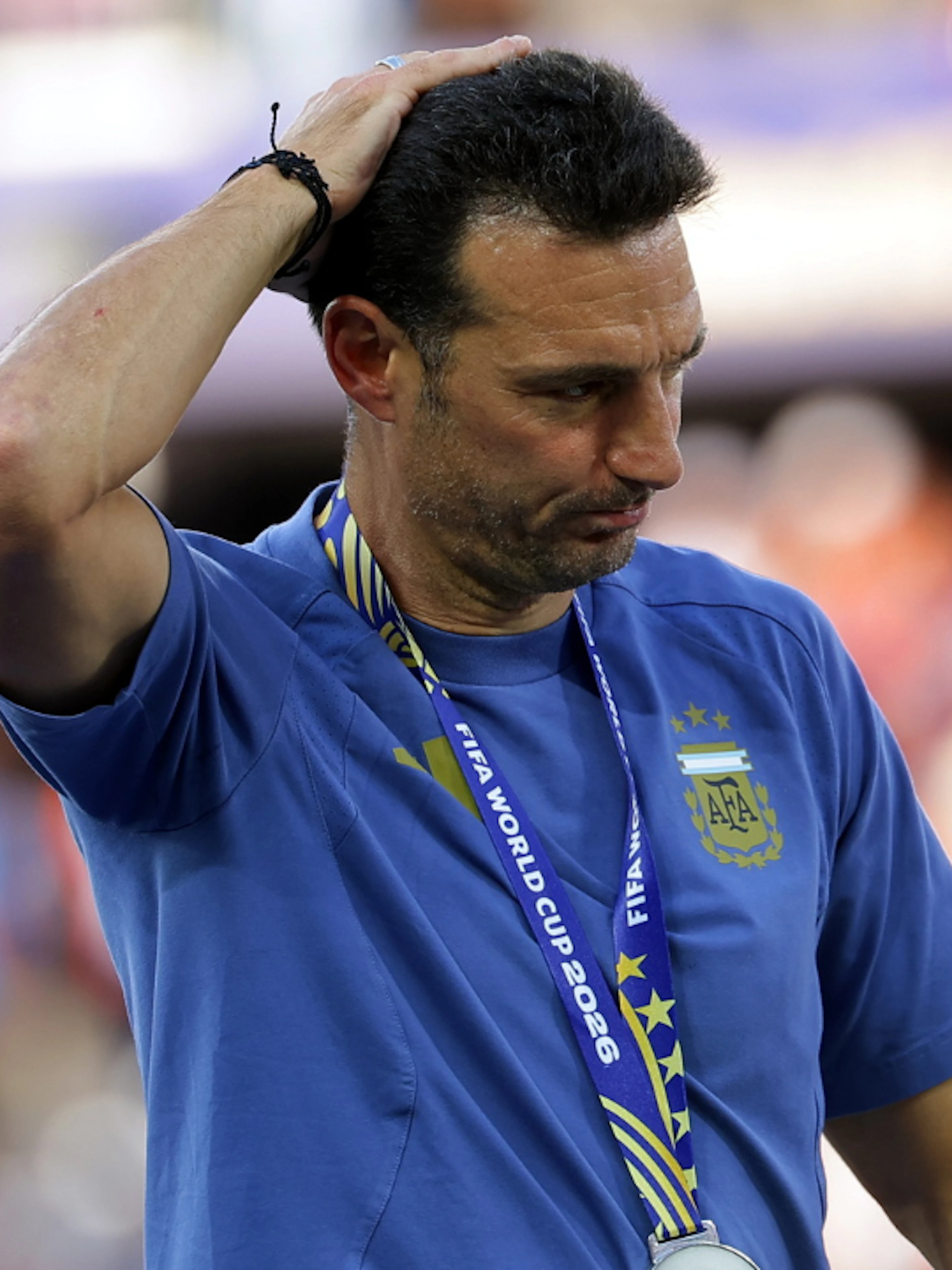 Argentinien-Trainer Scaloni bricht Pressekonferenz unter Tränen ab