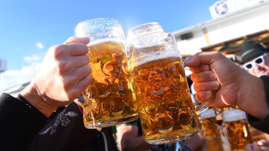 bluewin.ch - Worldwide, 1.4 billion fewer liters of beer were brewed