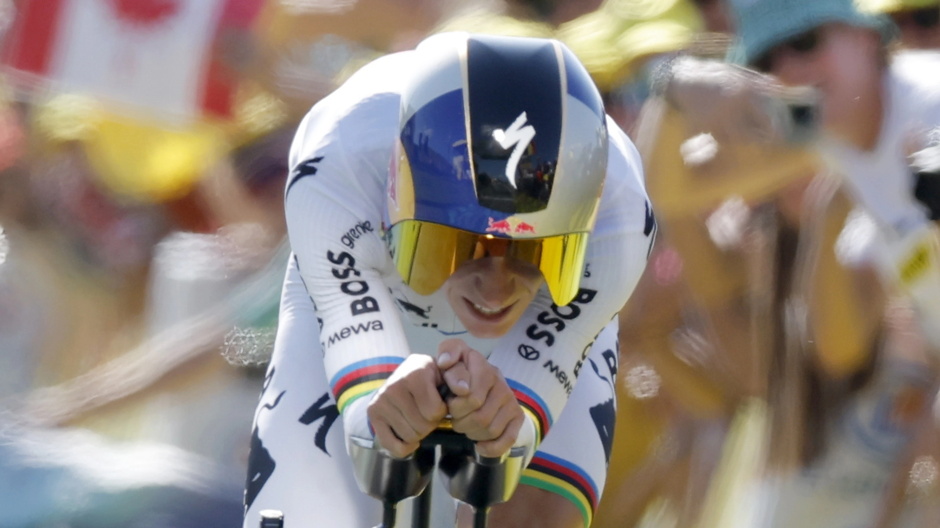 Evenepoel devance à nouveau Pogacar, Voisard grimpe au 10e rang