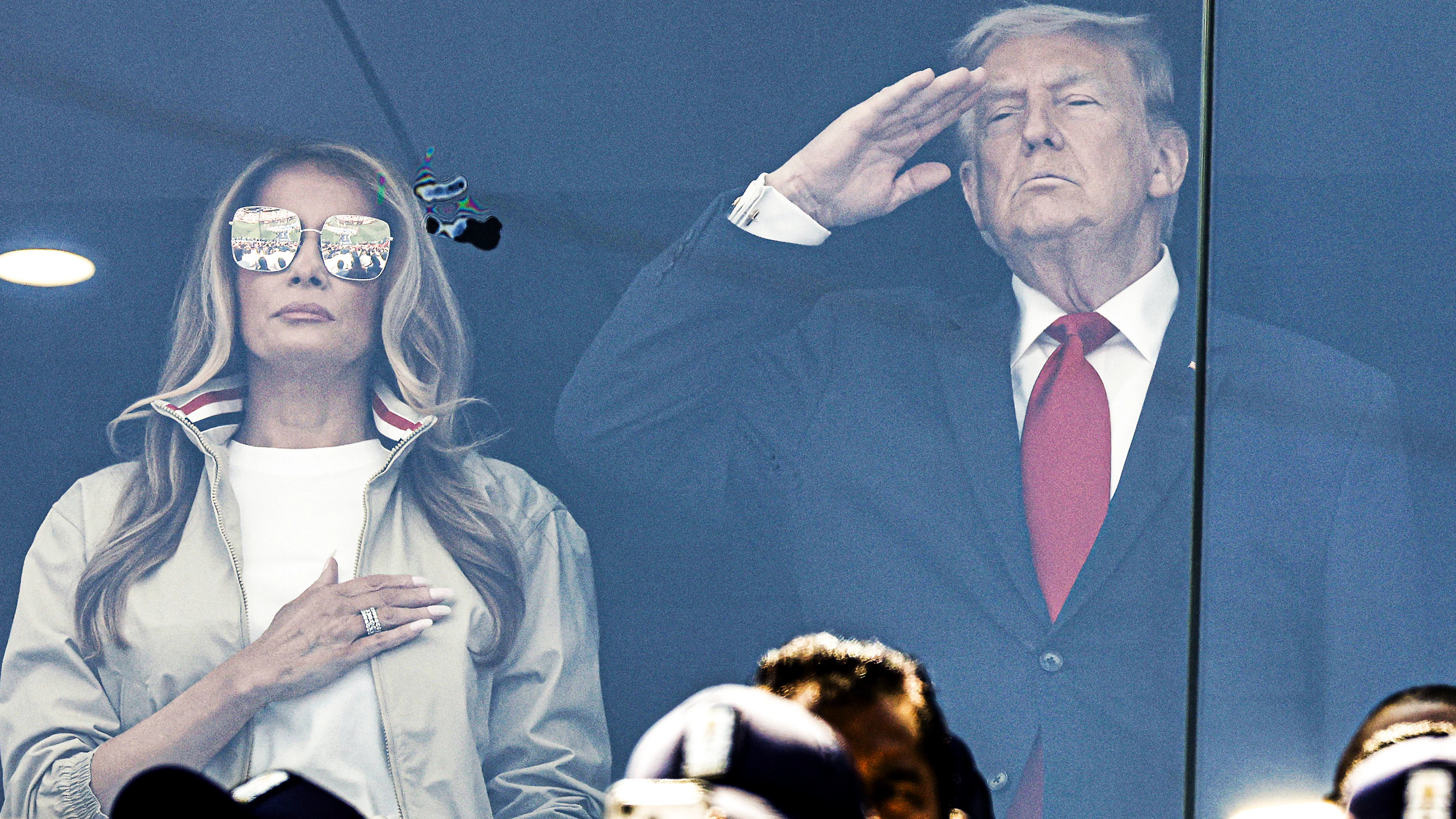 Melania Trump ha assistito alla finale dei Mondiali insieme a Donald Trump.