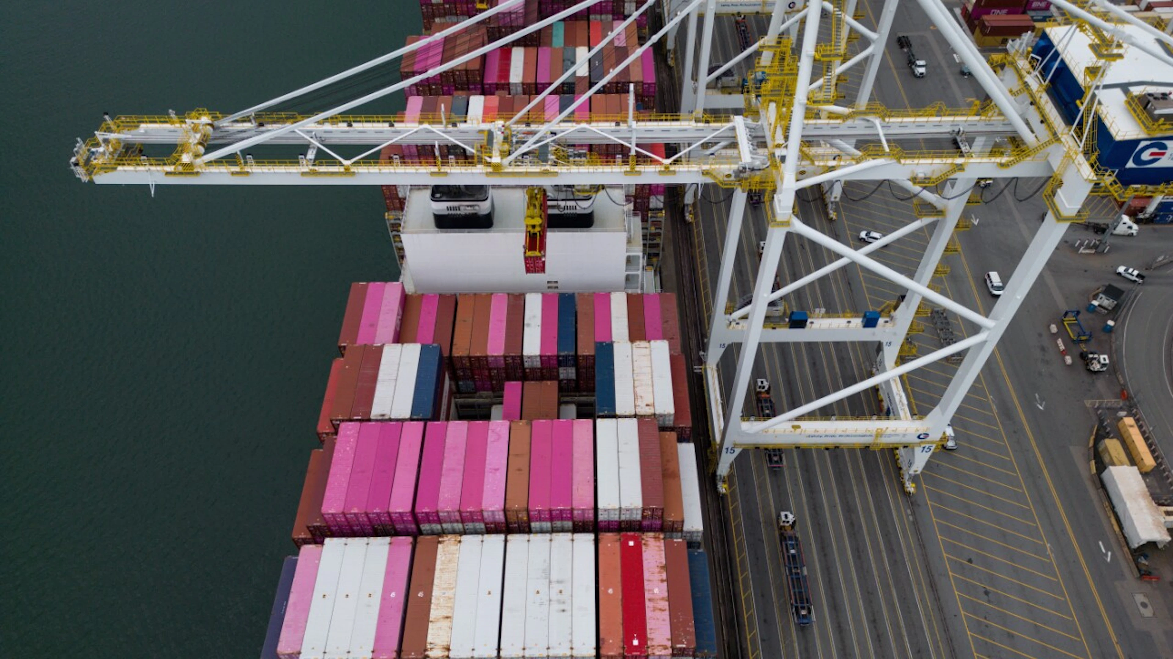 Le commerce extérieur accélère au 2e trimestre