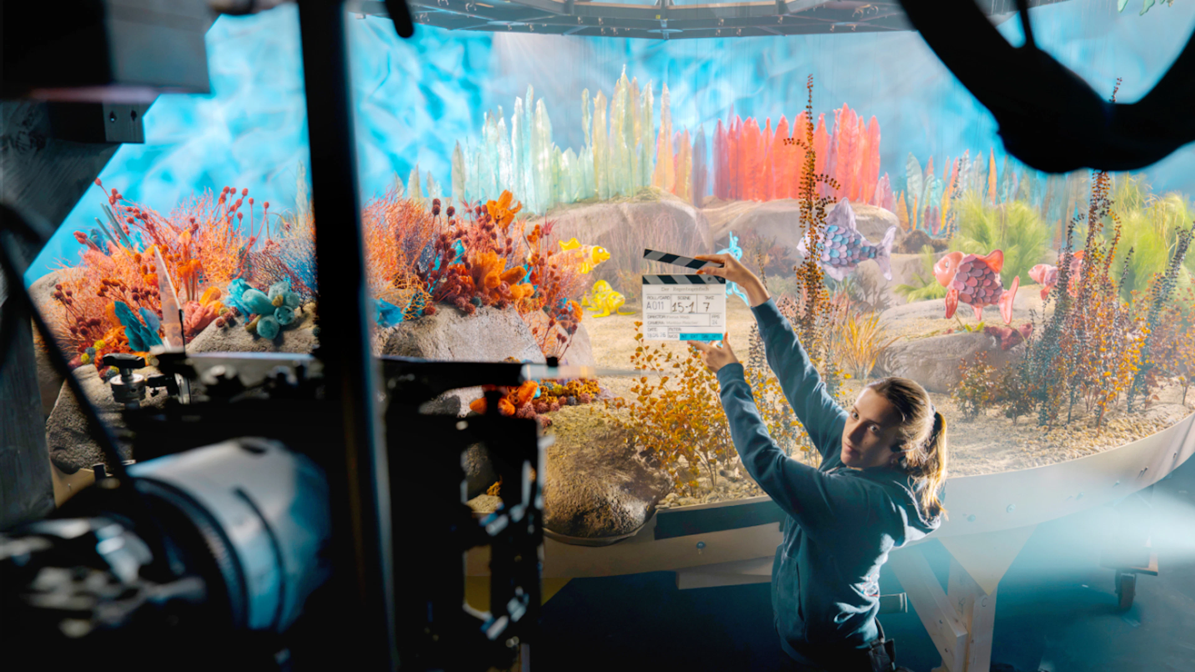 Und Action: In Augsburg wird dem Regenbogenfisch und seinen Unterwasserfreunden Leben eingehaucht.