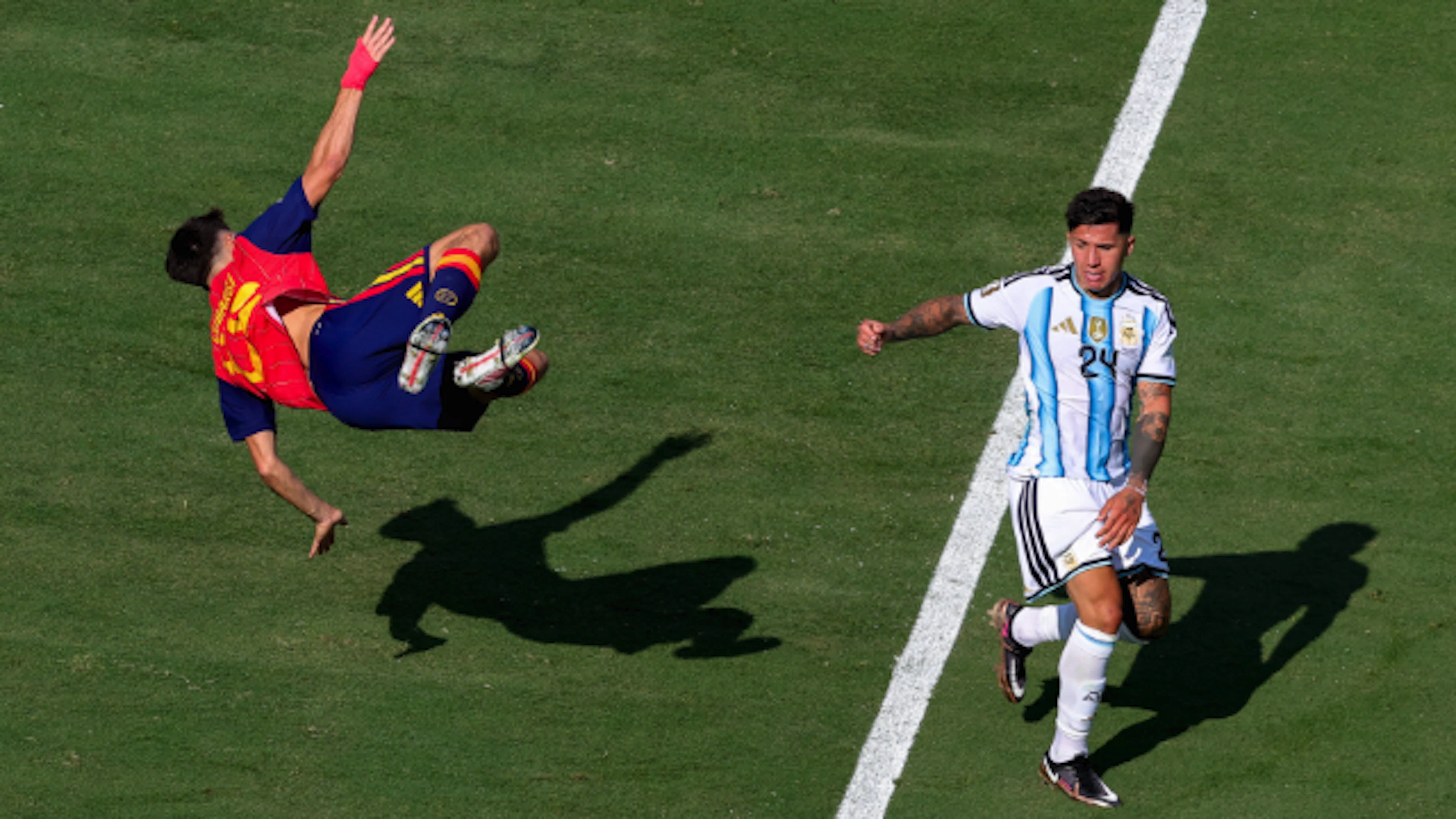 Enzo Fernández's foul