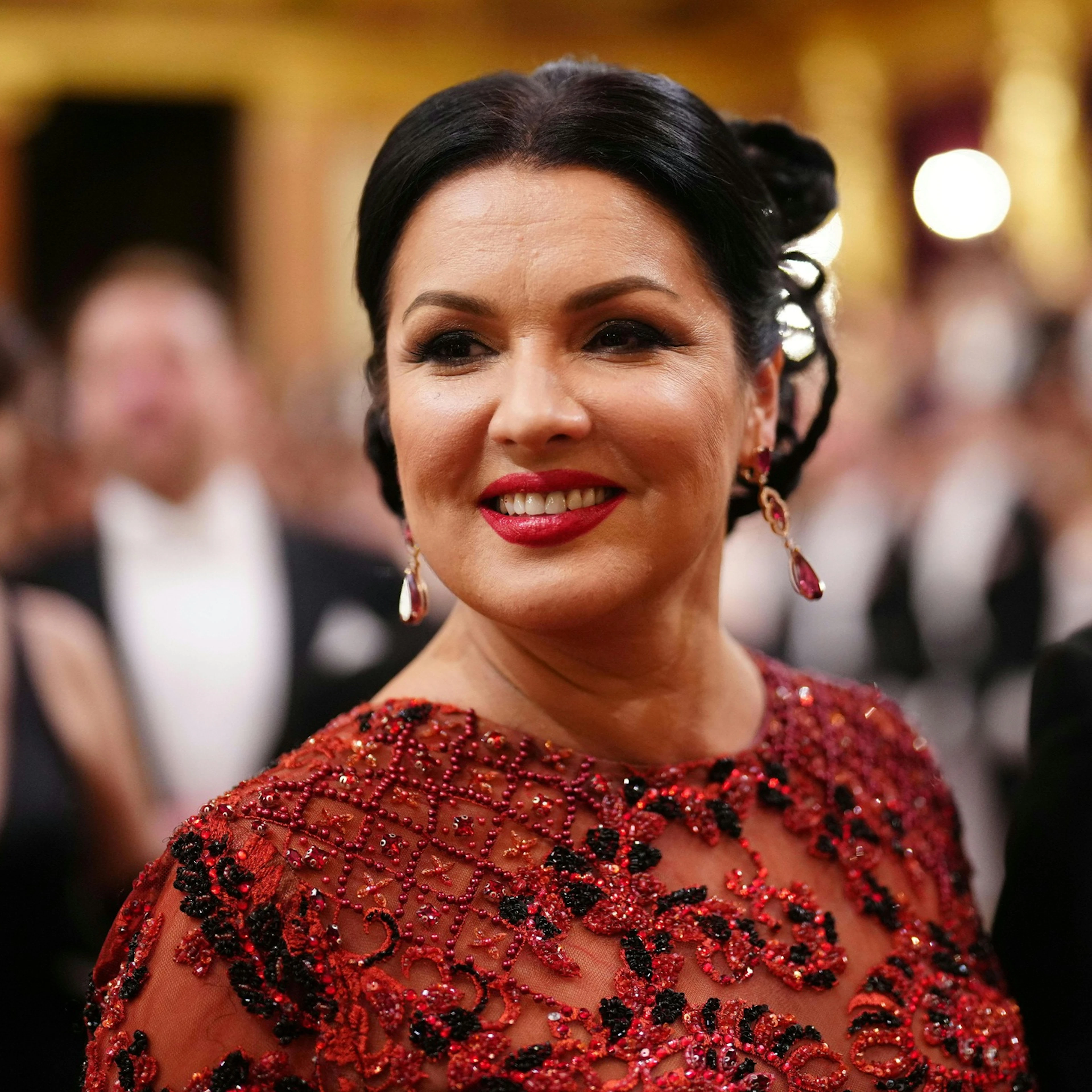 Opera Star Set for Comeback
