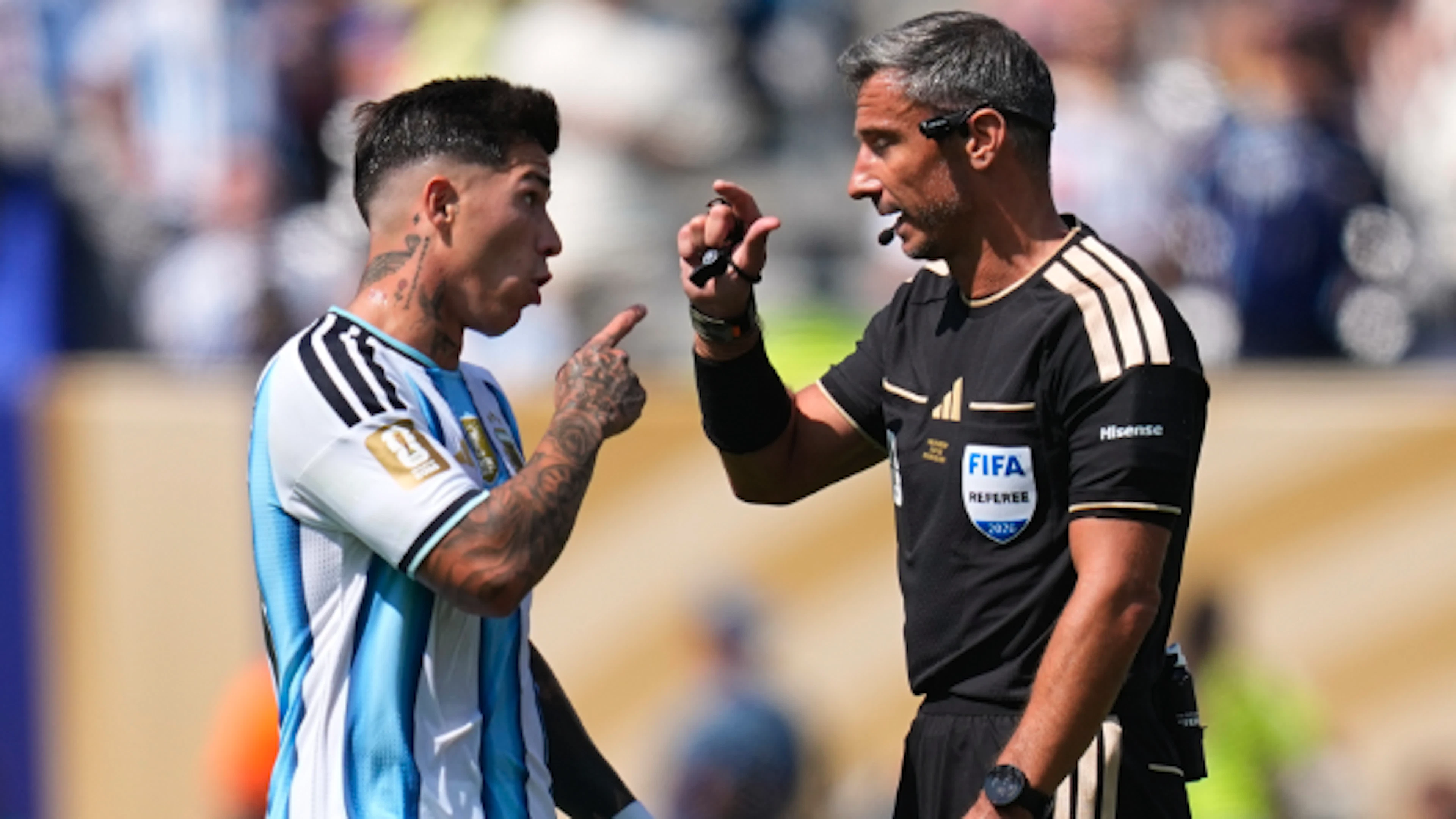 Jetzt spricht Argentiniens Rotsünder – aber sein Platzverweis ist kein Thema