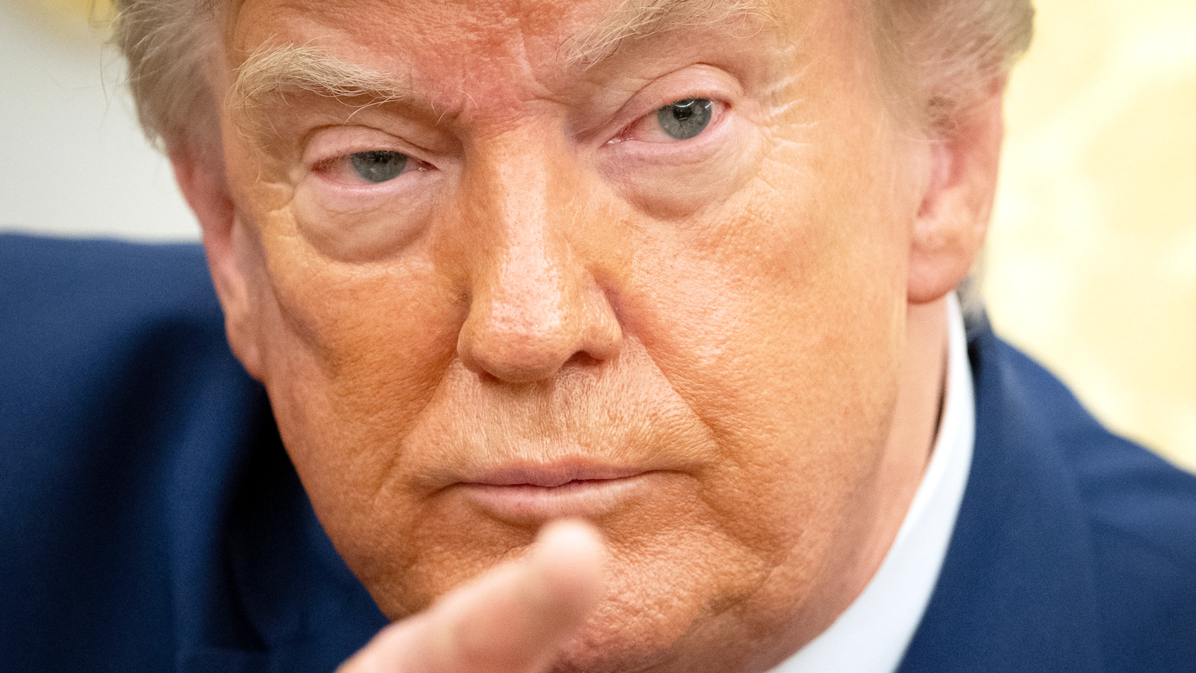 Médicaments génériques : Trump annonce des droits de douane de 100%