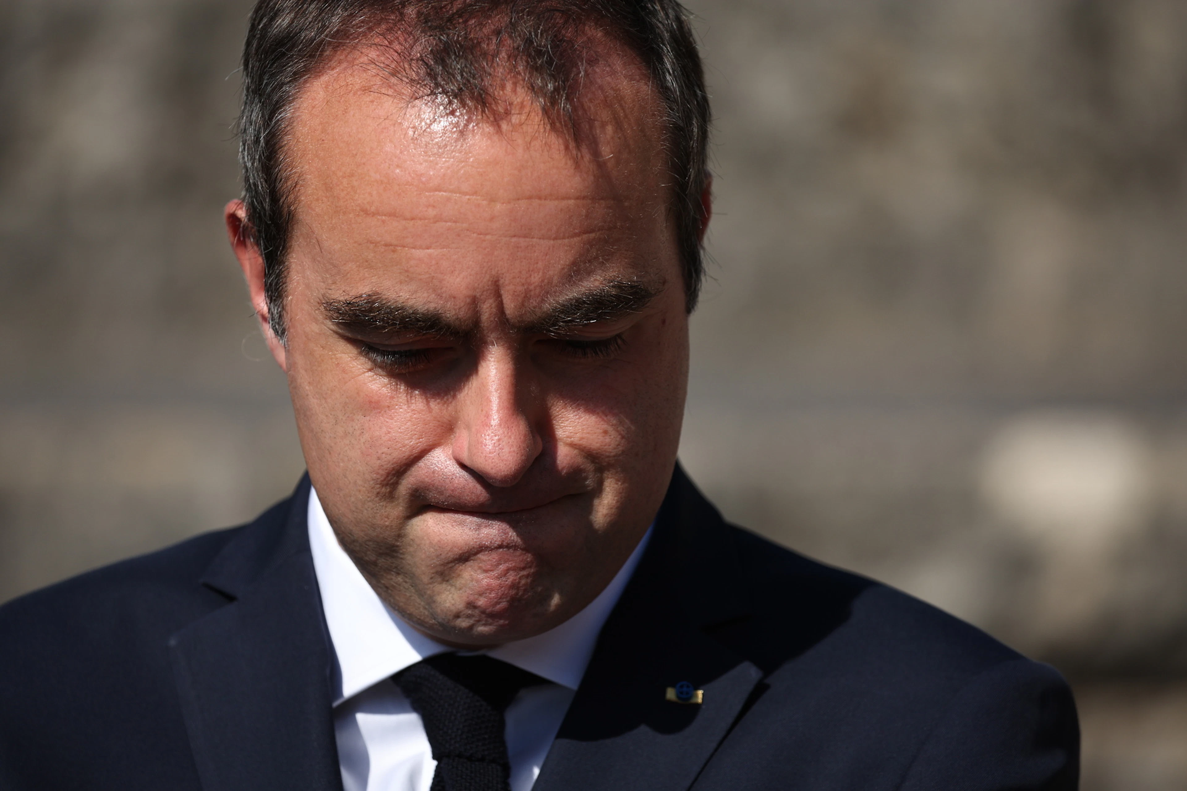 «Les équipes engagées sur le terrain accomplissent un travail exceptionnel», a salué le premier ministre, Sébastien Lecornu (archives).