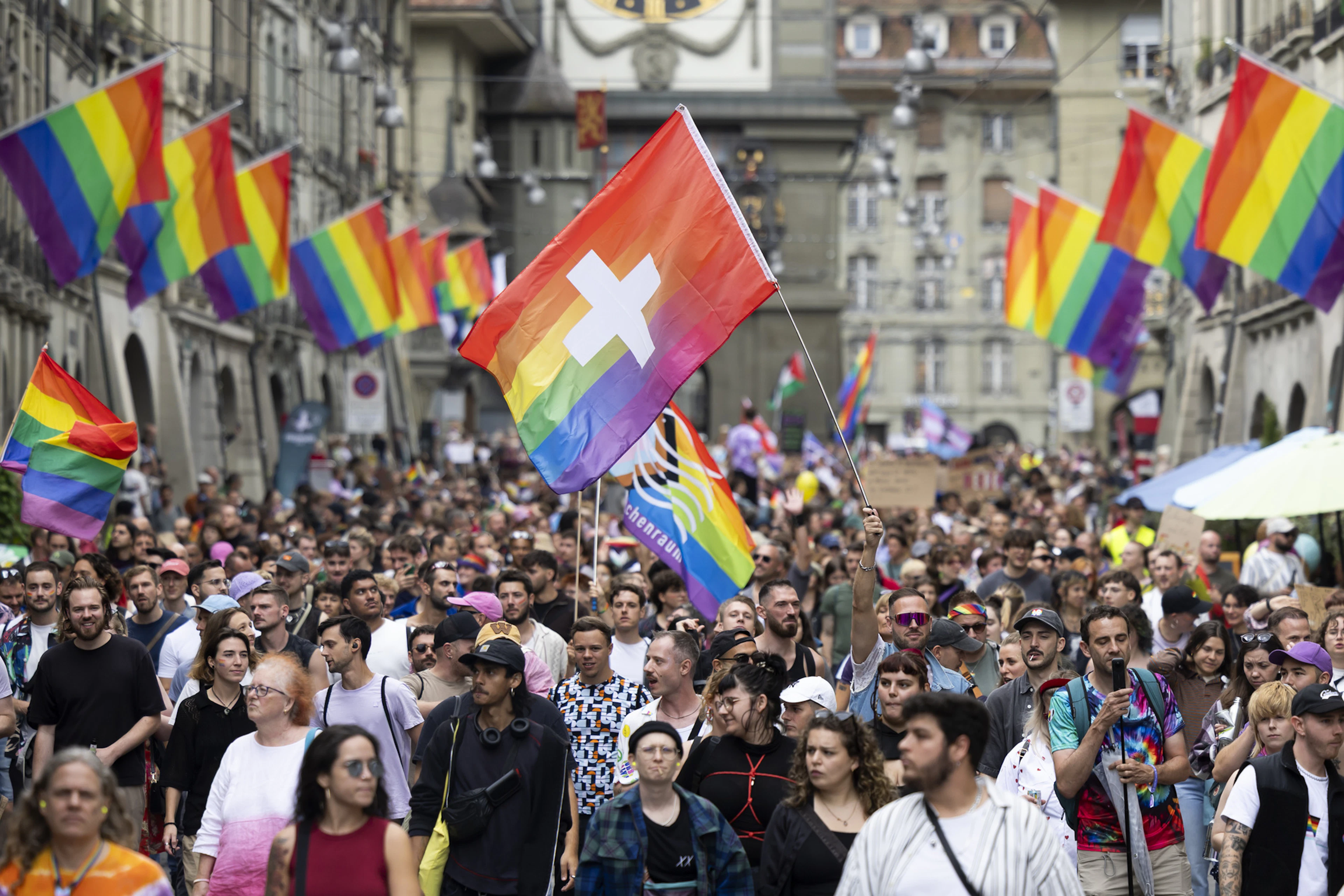 Thousands of queer people gathered in Bern on Saturday to stand up for their rights. (File photo)