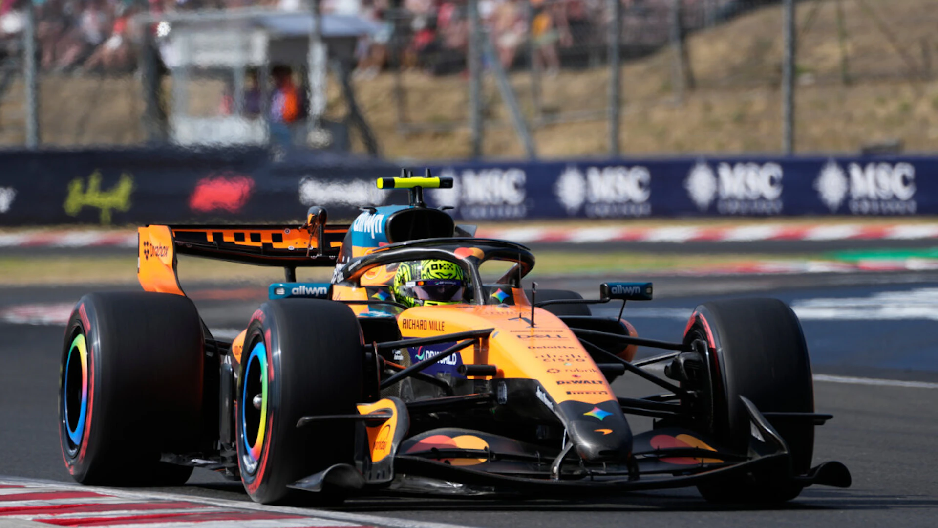 Norris décroche la pole position du GP de Hongrie, tête-à-queue de Verstappen
