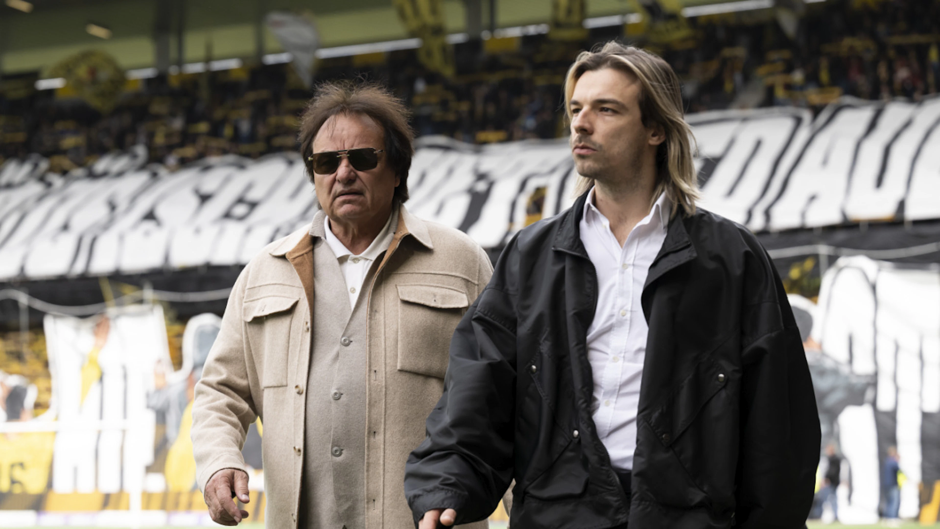 Guter Auftritt in der letzten Saison: Präsident Christian Constantin (links) und dessen Sohn und Sportdirektor Barthélémy haben Ruhe in den FC Sion gebracht.