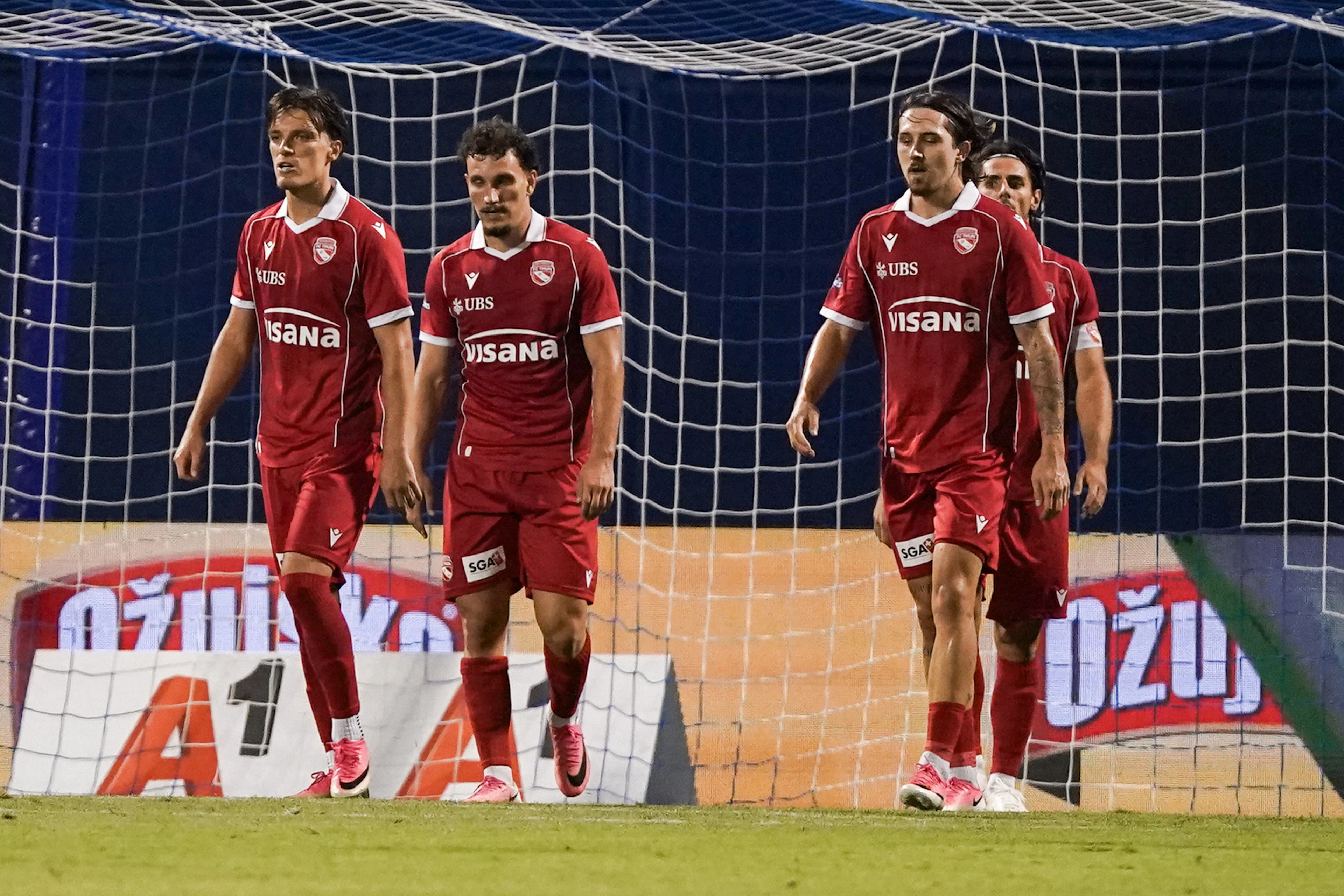 Der FC Thun verliert gegen Dinamo Zagreb 2:3.