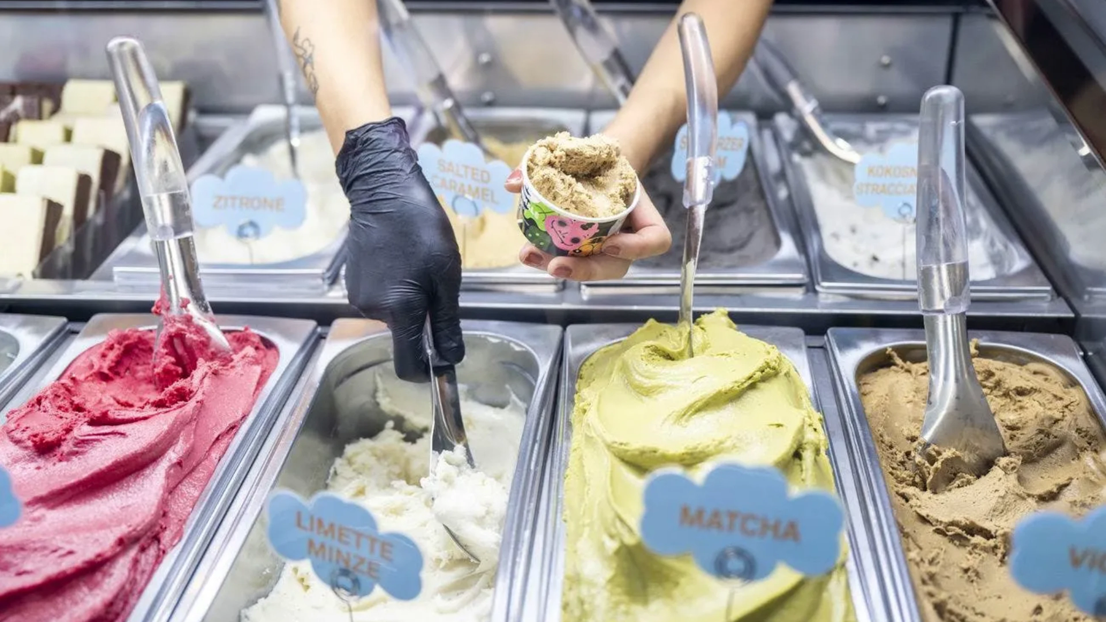 Diese Sommerklassiker solltest du bei Hitze keinesfalls essen